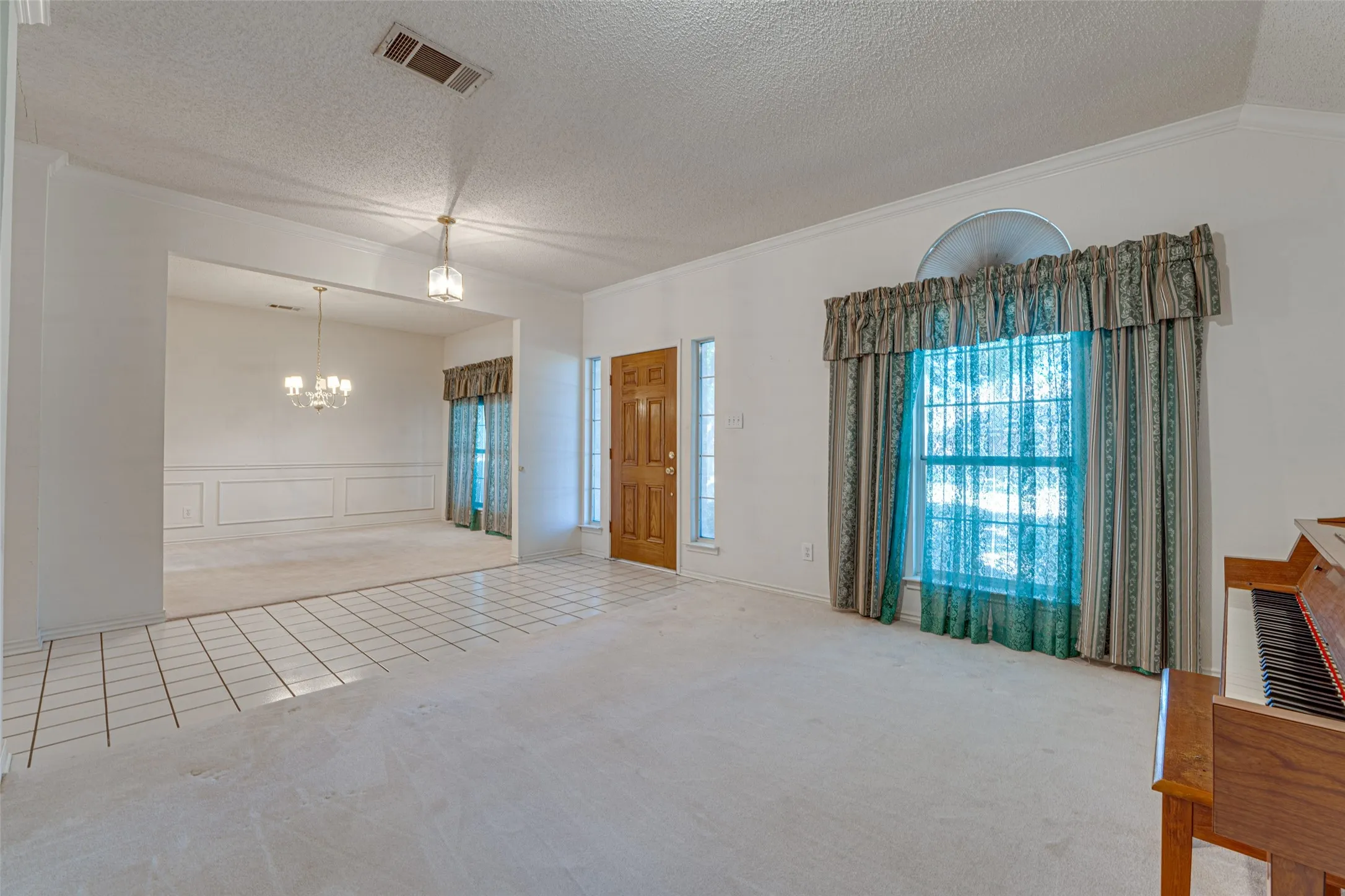 Single Family Residence For Sale in Dallas County , 4102 Baywatch Drive, Rowlett, Texas 75088, 4 Bedroom, 2 Bathroom, 2 Garage spaces, 2,893 Sqft, built in 1994, mls#21339697, Real Estate Agent in Rowlett, Homes For Sale in Dallas county, Homes For Sale in Rowlett, Realtor in Rowlett Texas, Real Estate Brokerage Independent Realty Texas, Luminita Cordes Realtor