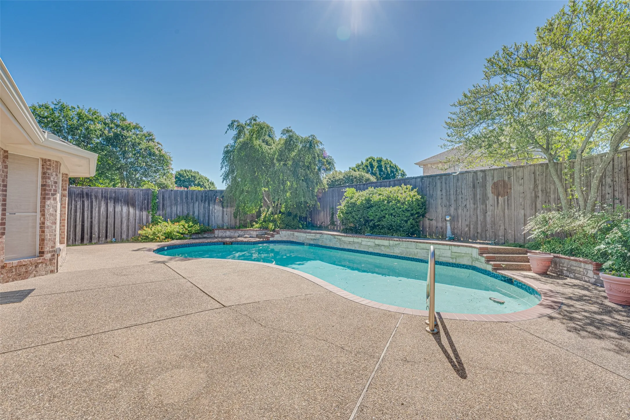 Single Family Residence For Sale in Dallas County , 4102 Baywatch Drive, Rowlett, Texas 75088, 4 Bedroom, 2 Bathroom, 2 Garage spaces, 2,893 Sqft, built in 1994, mls#21339697, Real Estate Agent in Rowlett, Homes For Sale in Dallas county, Homes For Sale in Rowlett, Realtor in Rowlett Texas, Real Estate Brokerage Independent Realty Texas, Luminita Cordes Realtor