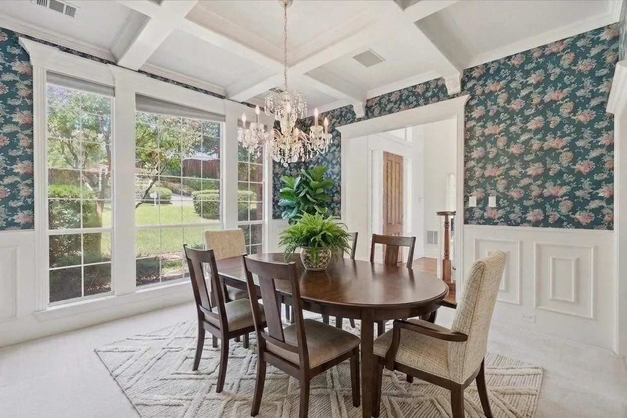 Single Family Residence For Sale in Denton County , 648 Timbercrest Circle, Highland Village, Texas 75077, 5 Bedroom, 4 Bathroom, 3 Garage spaces, 3,776 Sqft, built in 1994, mls#21342521, Real Estate Agent in Highland Village, Homes For Sale in Denton county, Homes For Sale in Highland Village, Realtor in Highland Village Texas, Real Estate Brokerage Independent Realty Texas, Luminita Cordes Realtor