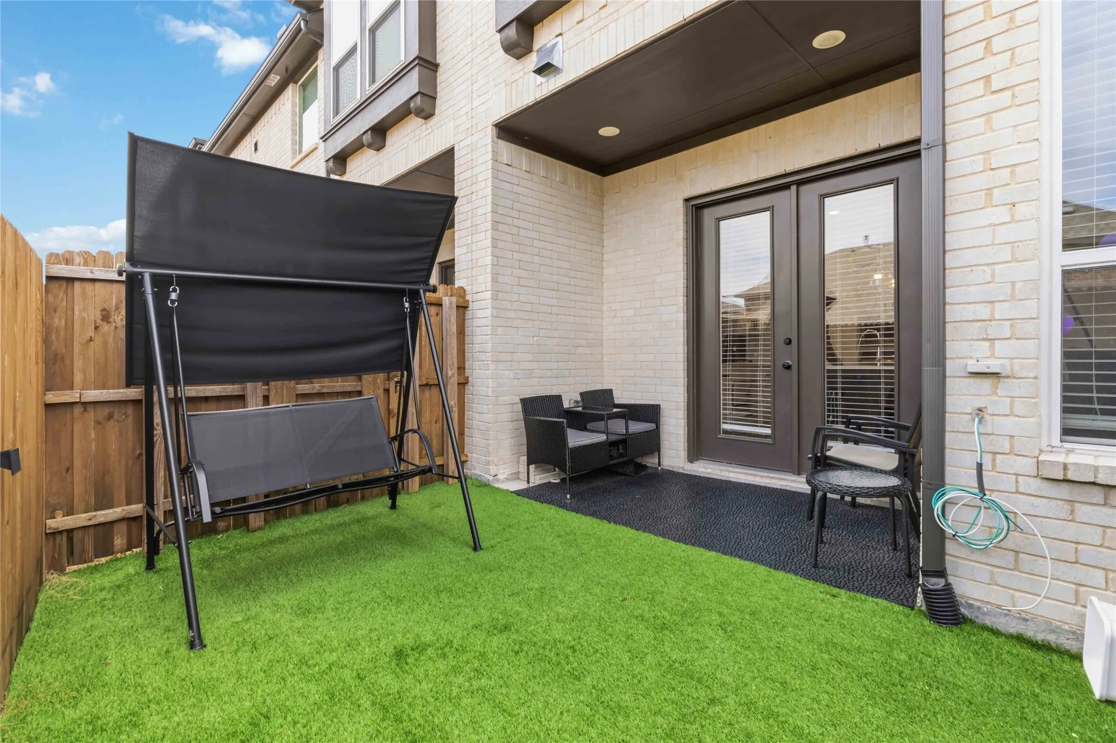 Townhouse For Sale in Kaufman County , 1128 Queensdown Way, Forney, Texas 75126, 4 Bedrooms, 3 Bathrooms, 2 Garage spaces, 2,097 Sqft, built in 2022, Price $399,000, mls#21343256, Real Estate Agent in Forney, Homes For Sale in Kaufman county, Homes For Sale in Forney, Realtor in Forney Texas, Real Estate Brokerage Independent Realty Texas, Luminita Cordes Realtor
