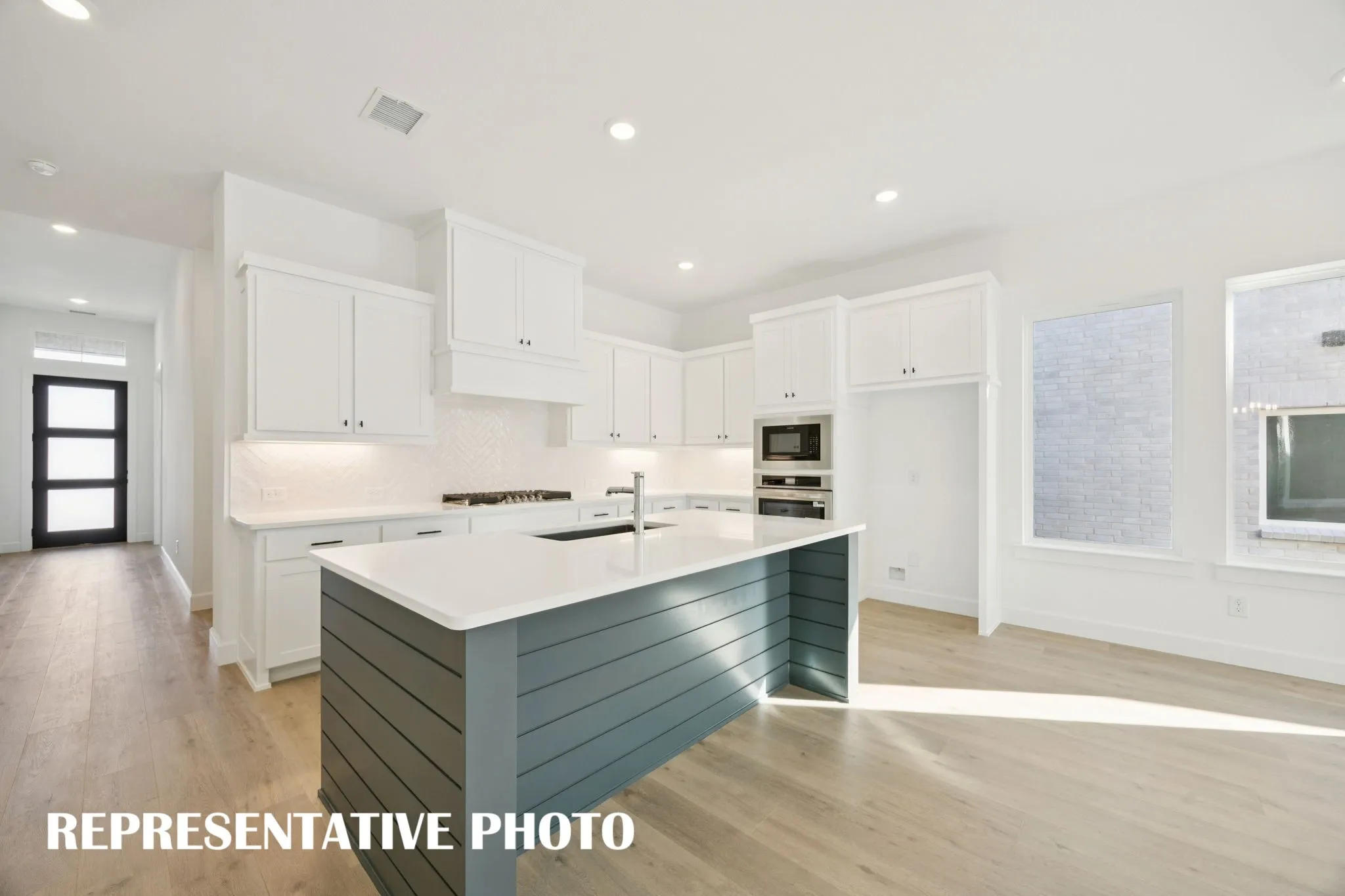 Welcome into our fabulous single story Elise floor plan!  REPRESENTATIVE PHOTO