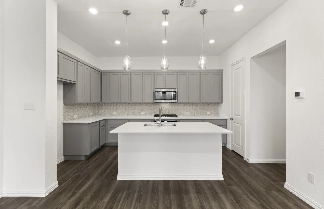 Townhouse For Rent in Collin County , 1064 Old Rosebud Drive, Allen, Texas 75013, 3 Bedroom, 3 Bathroom, 2 Garage spaces, 1,647 Sqft, built in 2023, mls#21343262, Real Estate Agent in Allen, Homes For Rent in Collin county, Homes For Rent in Allen, Realtor in Allen Texas, Real Estate Brokerage Independent Realty Texas, Luminita Cordes Realtor