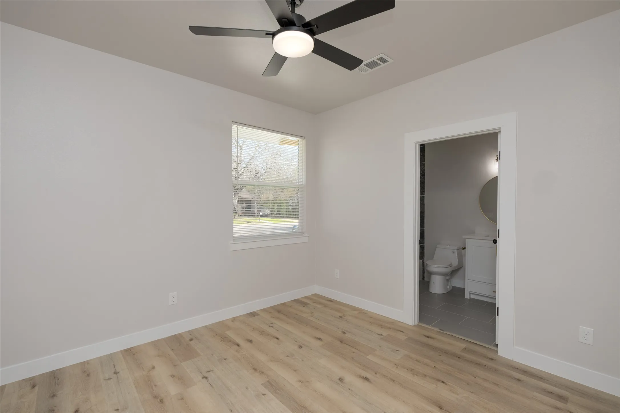 Single Family Residence For Rent in Denton County , 2231 Denison Street, Denton, Texas 76201, 4 Bedroom, 3 Bathroom, Garage spaces, 1,600 Sqft, built in 2024, mls#21341423, Real Estate Agent in Denton, Homes For Rent in Denton county, Homes For Rent in Denton, Realtor in Denton Texas, Real Estate Brokerage Independent Realty Texas, Luminita Cordes Realtor
