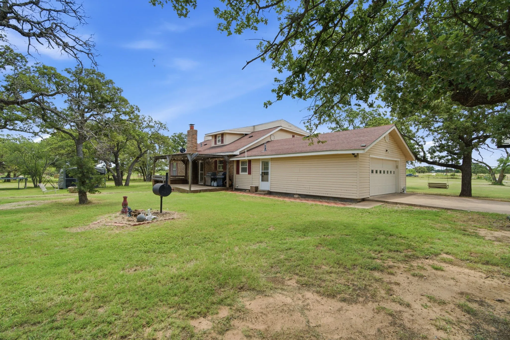 Ranch For Sale in Eastland County , 618 Hwy 2731, Rising Star, Texas 76471, 0, 0, Garage spaces, 0 Sqft, built in 1980, mls#21342116, Real Estate Agent in Rising Star, Homes For Sale in Eastland county, Homes For Sale in Rising Star, Realtor in Rising Star Texas, Real Estate Brokerage Independent Realty Texas, Luminita Cordes Realtor