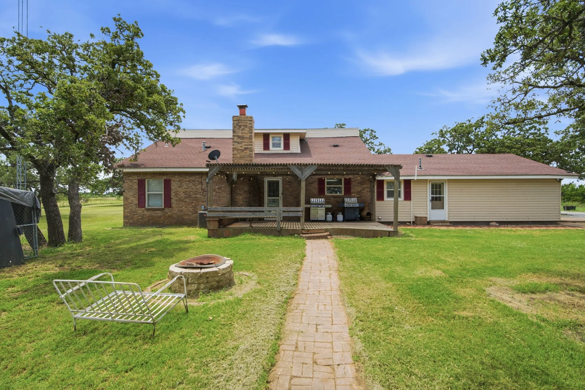 Ranch For Sale in Eastland County , 618 Hwy 2731, Rising Star, Texas 76471, 0, 0, Garage spaces, 0 Sqft, built in 1980, mls#21342116, Real Estate Agent in Rising Star, Homes For Sale in Eastland county, Homes For Sale in Rising Star, Realtor in Rising Star Texas, Real Estate Brokerage Independent Realty Texas, Luminita Cordes Realtor