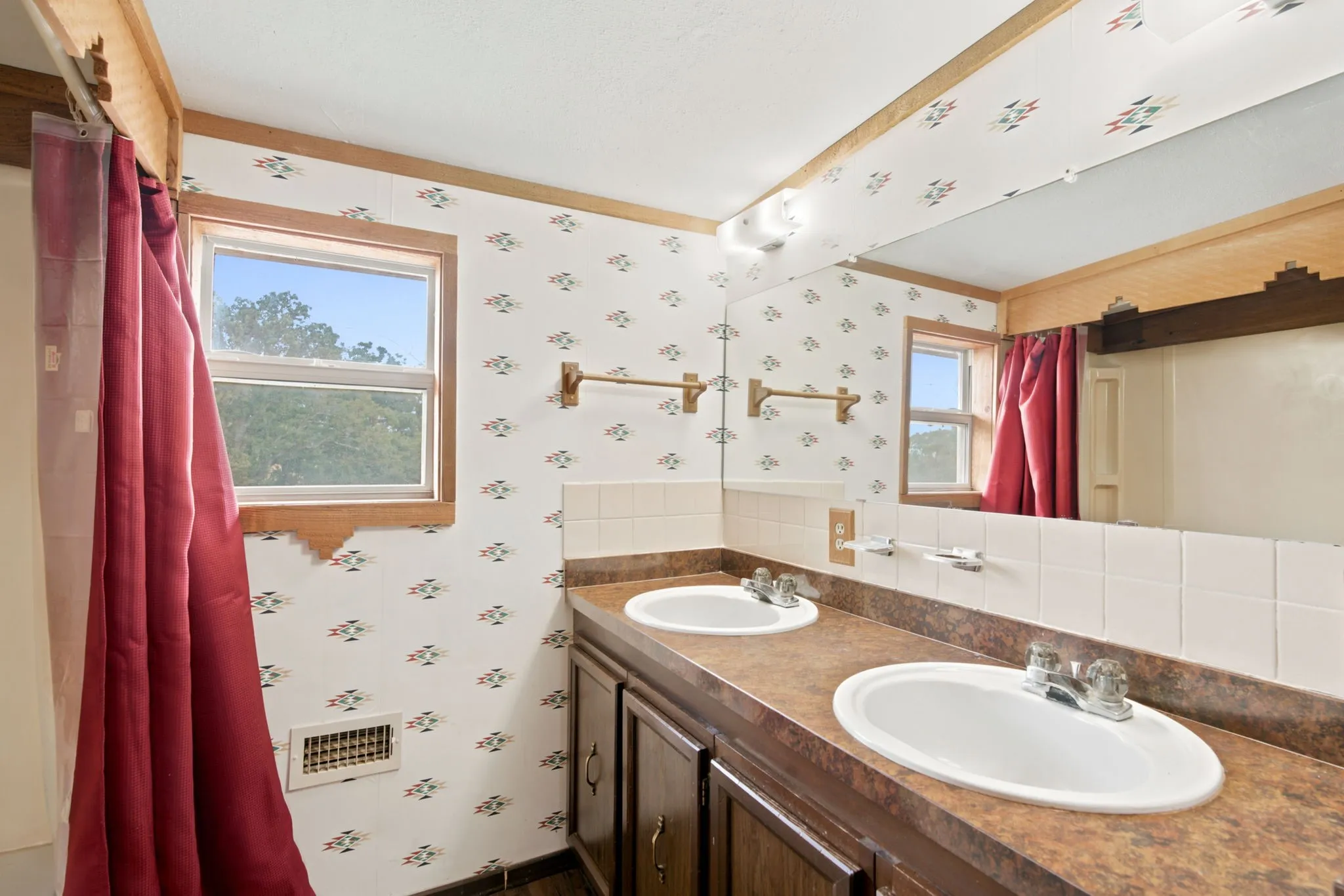 Ranch For Sale in Eastland County , 618 Hwy 2731, Rising Star, Texas 76471, 0, 0, Garage spaces, 0 Sqft, built in 1980, mls#21342116, Real Estate Agent in Rising Star, Homes For Sale in Eastland county, Homes For Sale in Rising Star, Realtor in Rising Star Texas, Real Estate Brokerage Independent Realty Texas, Luminita Cordes Realtor