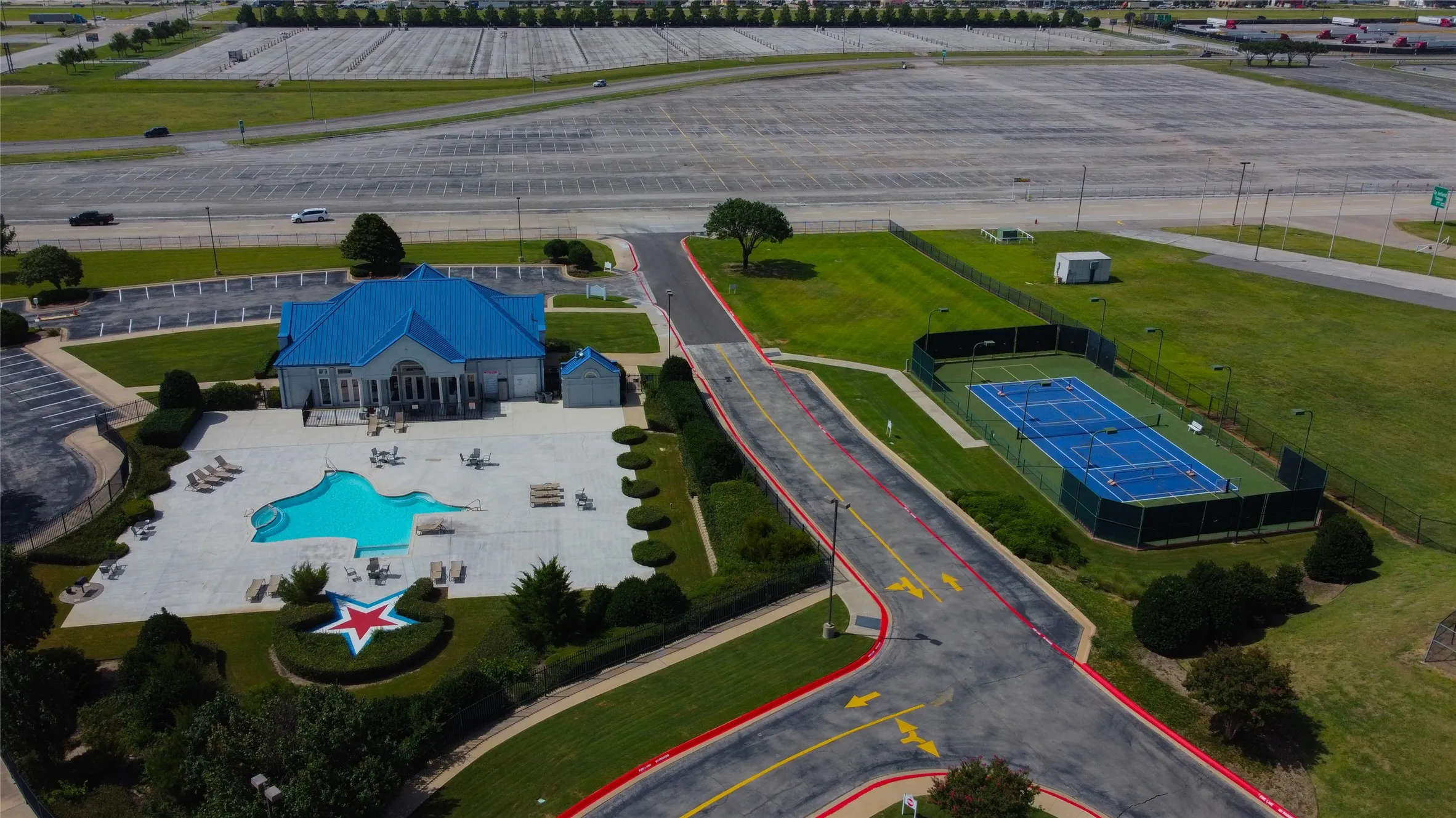 Condominium For Sale in Tarrant County , 3575 Lone Star Circle 802, Fort Worth, Texas 76177, 2 Bedroom, 2 Bathroom, 2 Garage spaces, 1,650 Sqft, built in 1997, mls#21342145, Real Estate Agent in Fort Worth, Homes For Sale in Tarrant county, Homes For Sale in Fort Worth, Realtor in Fort Worth Texas, Real Estate Brokerage Independent Realty Texas, Luminita Cordes Realtor