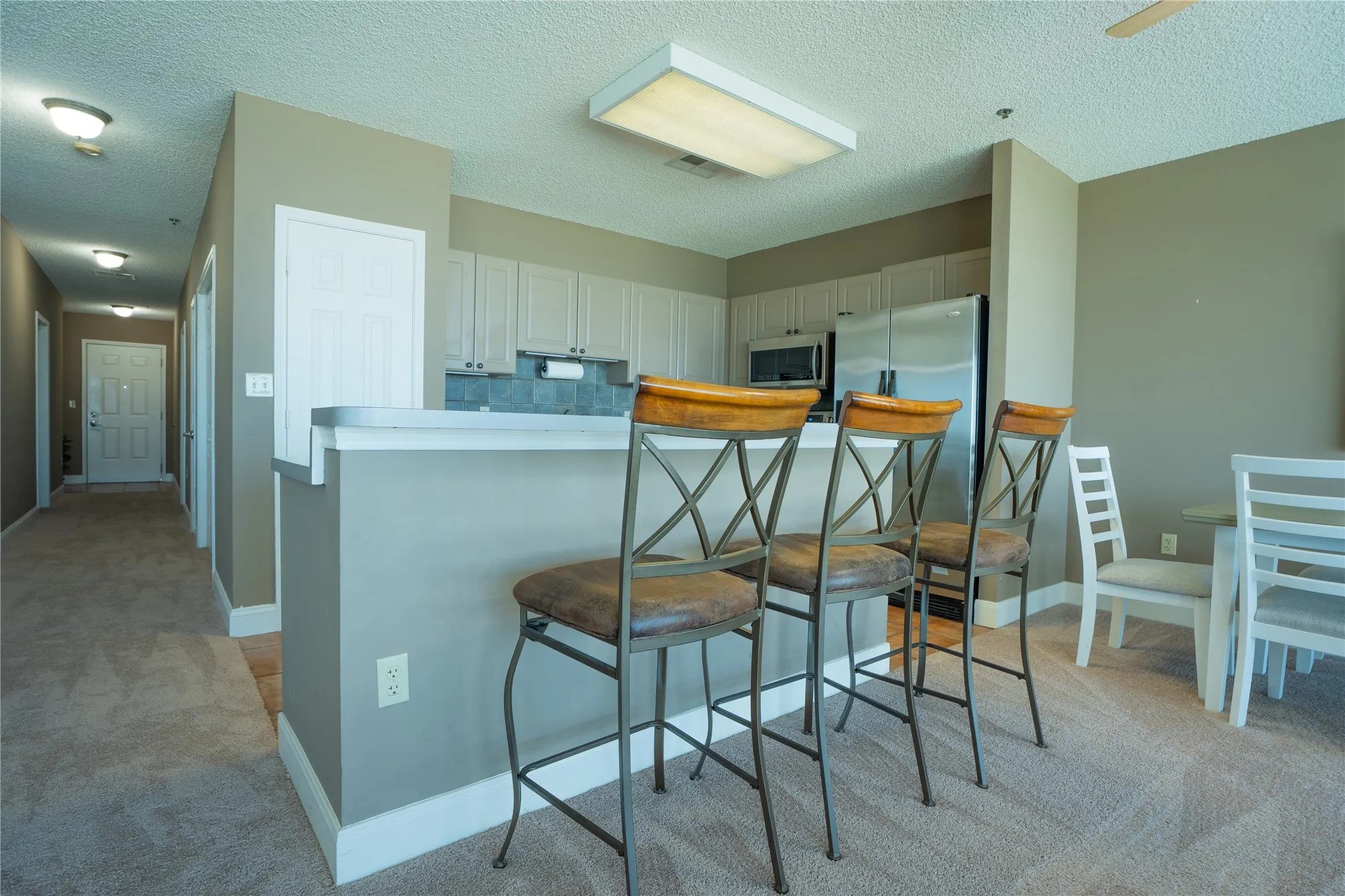 Condominium For Sale in Tarrant County , 3575 Lone Star Circle 802, Fort Worth, Texas 76177, 2 Bedroom, 2 Bathroom, 2 Garage spaces, 1,650 Sqft, built in 1997, mls#21342145, Real Estate Agent in Fort Worth, Homes For Sale in Tarrant county, Homes For Sale in Fort Worth, Realtor in Fort Worth Texas, Real Estate Brokerage Independent Realty Texas, Luminita Cordes Realtor