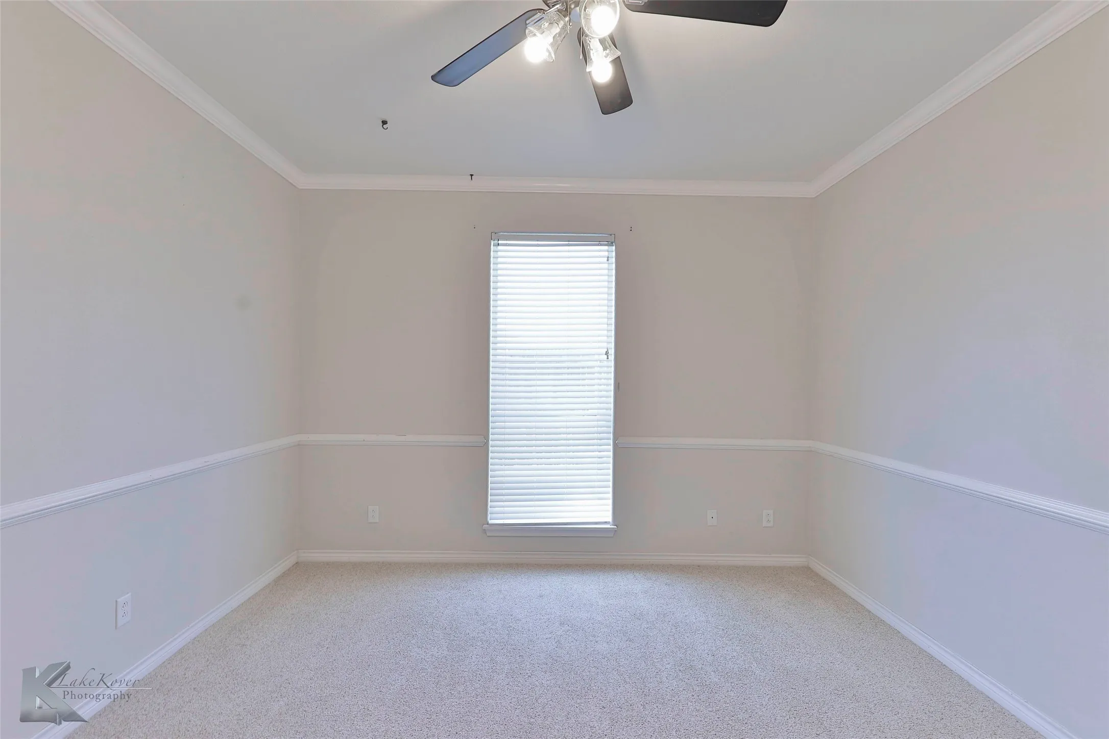 Single Family Residence For Rent in Taylor County , 342 Pilgrim Road, Abilene, Texas 79602, 4 Bedroom, 3 Bathroom, 2 Garage spaces, 2,613 Sqft, built in 2004, mls#21343273, Real Estate Agent in Abilene, Homes For Rent in Taylor county, Homes For Rent in Abilene, Realtor in Abilene Texas, Real Estate Brokerage Independent Realty Texas, Luminita Cordes Realtor
