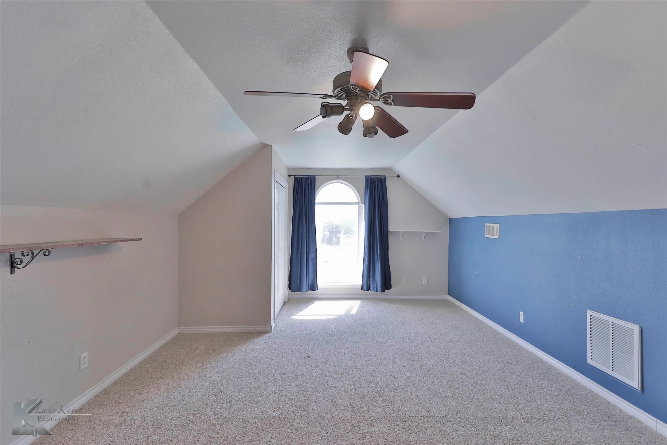 Single Family Residence For Rent in Taylor County , 342 Pilgrim Road, Abilene, Texas 79602, 4 Bedroom, 3 Bathroom, 2 Garage spaces, 2,613 Sqft, built in 2004, mls#21343273, Real Estate Agent in Abilene, Homes For Rent in Taylor county, Homes For Rent in Abilene, Realtor in Abilene Texas, Real Estate Brokerage Independent Realty Texas, Luminita Cordes Realtor