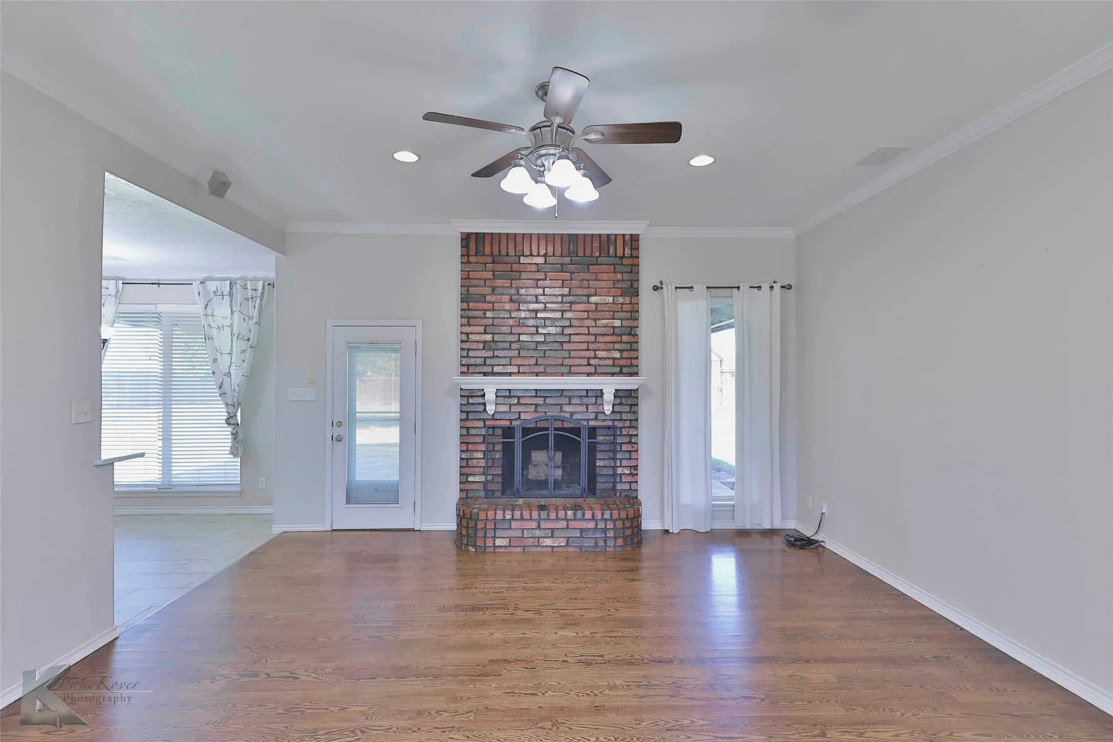 Single Family Residence For Rent in Taylor County , 342 Pilgrim Road, Abilene, Texas 79602, 4 Bedroom, 3 Bathroom, 2 Garage spaces, 2,613 Sqft, built in 2004, mls#21343273, Real Estate Agent in Abilene, Homes For Rent in Taylor county, Homes For Rent in Abilene, Realtor in Abilene Texas, Real Estate Brokerage Independent Realty Texas, Luminita Cordes Realtor