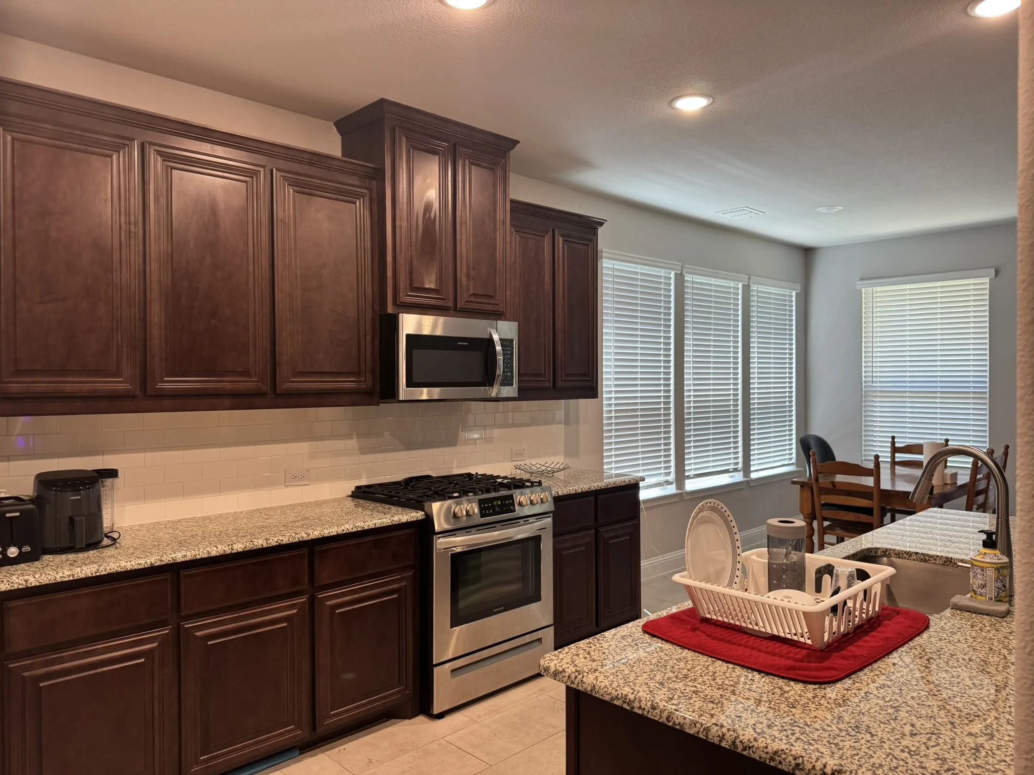 Single Family Residence For Rent in Denton County , 2909 Parkwood Circle, Denton, Texas 76226, 5 Bedroom, 4 Bathroom, 2 Garage spaces, 3,429 Sqft, built in 2022, mls#21343175, Real Estate Agent in Denton, Homes For Rent in Denton county, Homes For Rent in Denton, Realtor in Denton Texas, Real Estate Brokerage Independent Realty Texas, Luminita Cordes Realtor