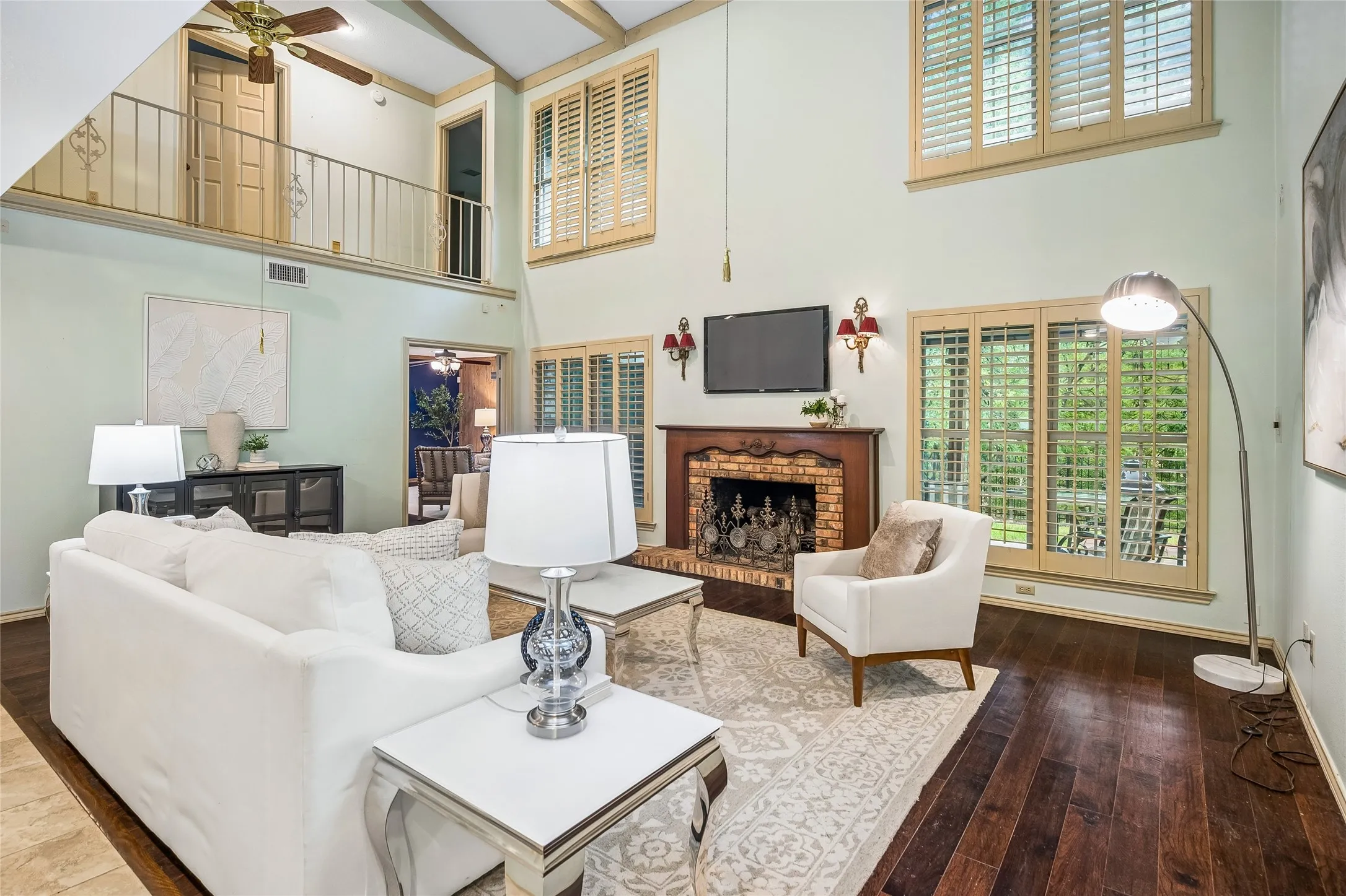 Single Family Residence For Sale in Collin County , 3412 Rockbrook Drive, Plano, Texas 75074, 4 Bedroom, 4 Bathroom, 2 Garage spaces, 2,837 Sqft, built in 1981, mls#21327523, Real Estate Agent in Plano, Homes For Sale in Collin county, Homes For Sale in Plano, Realtor in Plano Texas, Real Estate Brokerage Independent Realty Texas, Luminita Cordes Realtor