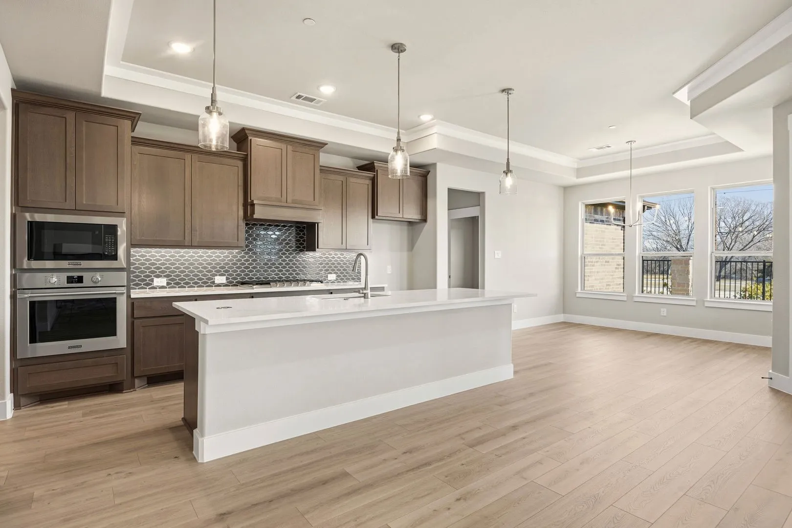13-web-or-mls-191-pomona-crk.jpg