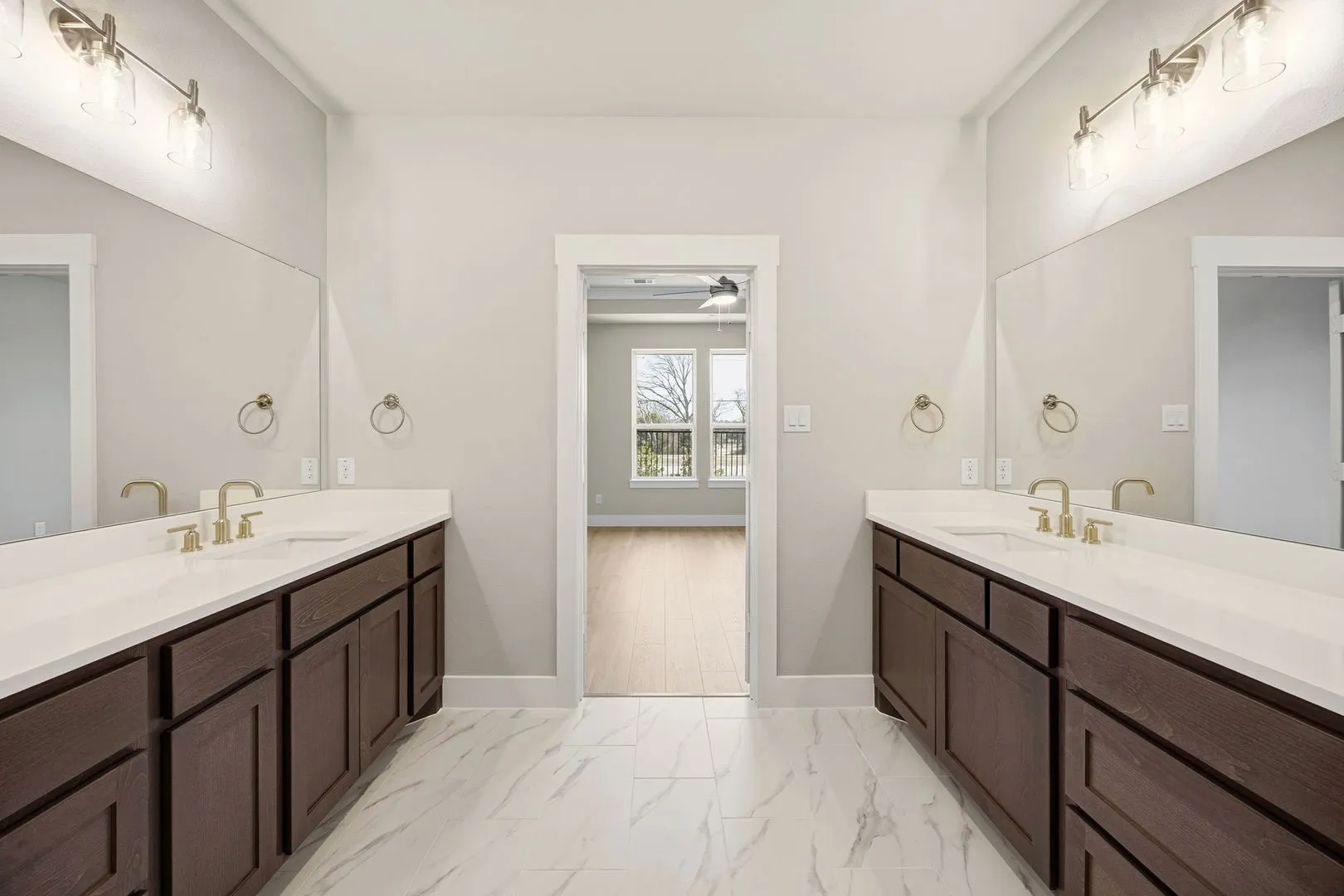 24-web-or-mls-191-pomona-crk.jpg