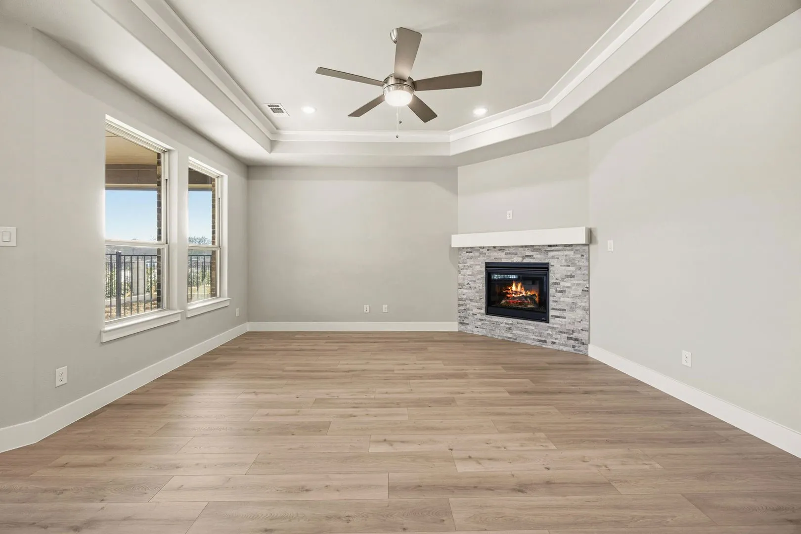 6-web-or-mls-191-pomona-crk.jpg