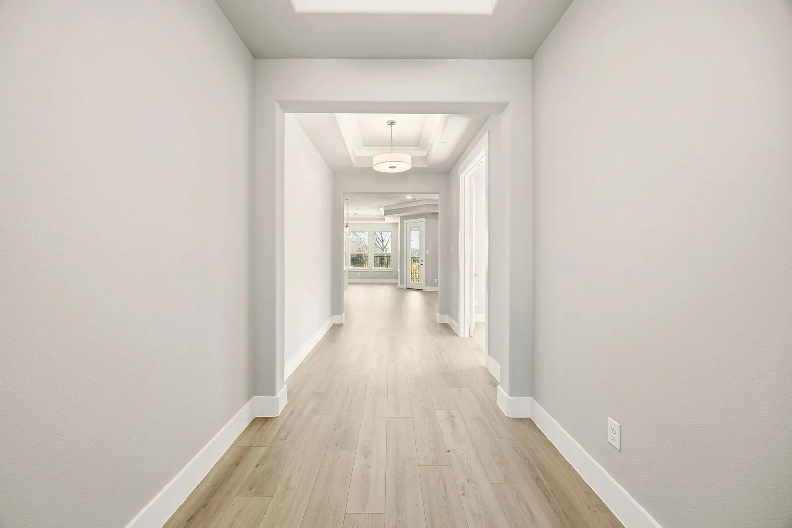 5-web-or-mls-191-pomona-crk.jpg