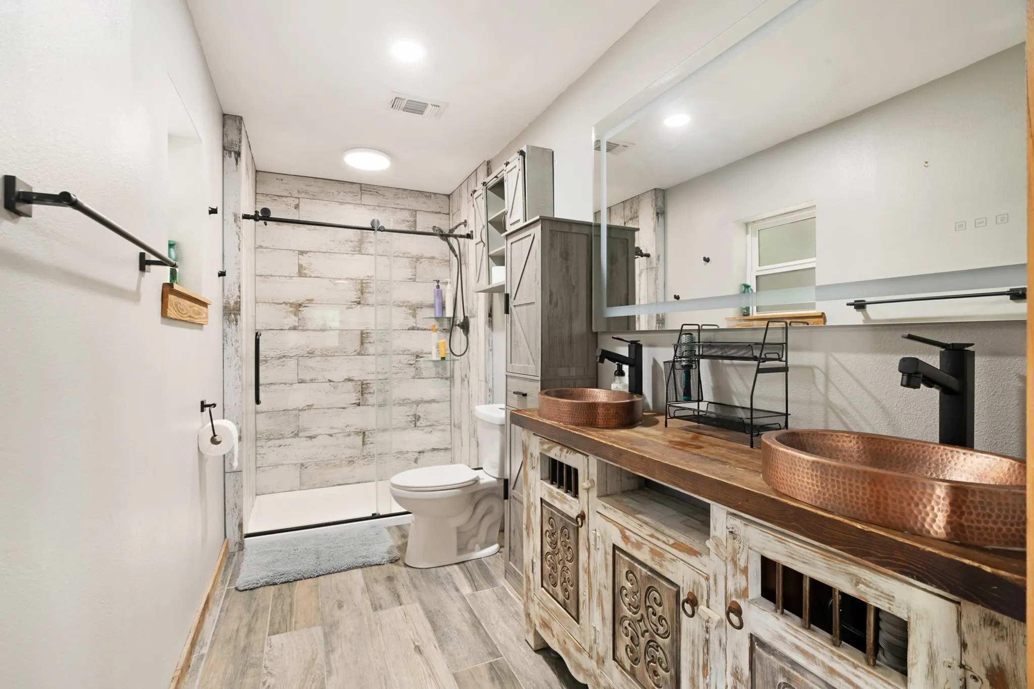 Single Family Residence For Sale in Red River (TX) County , 2361 CR 2131, Detroit, Texas 75436, 2 Bedroom, 3 Bathroom, Garage spaces, 1,649 Sqft, built in 2023, mls#21338402, Real Estate Agent in Detroit, Homes For Sale in Red River (TX) county, Homes For Sale in Detroit, Realtor in Detroit Texas, Real Estate Brokerage Independent Realty Texas, Luminita Cordes Realtor