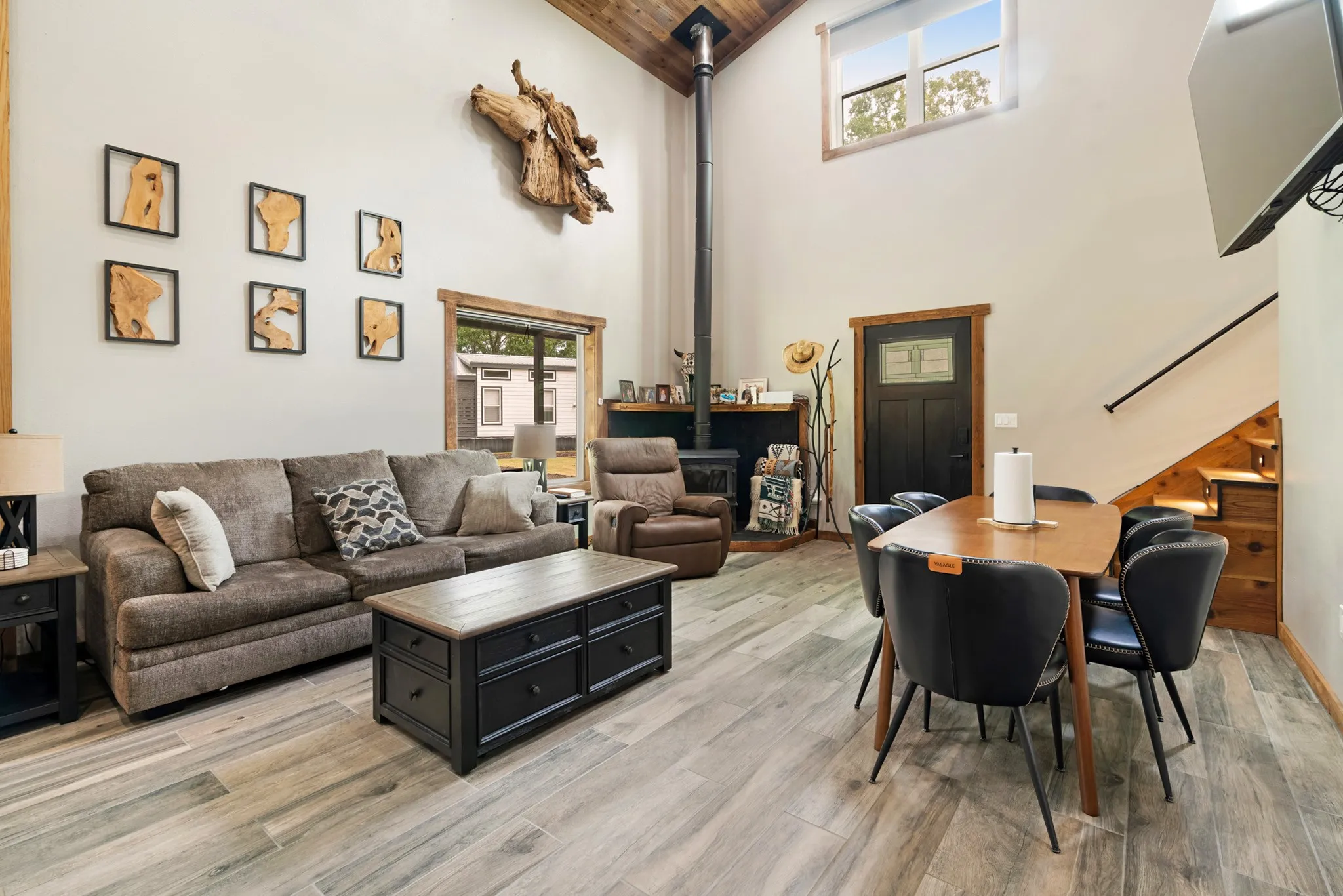 Single Family Residence For Sale in Red River (TX) County , 2361 CR 2131, Detroit, Texas 75436, 2 Bedroom, 3 Bathroom, Garage spaces, 1,649 Sqft, built in 2023, mls#21338402, Real Estate Agent in Detroit, Homes For Sale in Red River (TX) county, Homes For Sale in Detroit, Realtor in Detroit Texas, Real Estate Brokerage Independent Realty Texas, Luminita Cordes Realtor