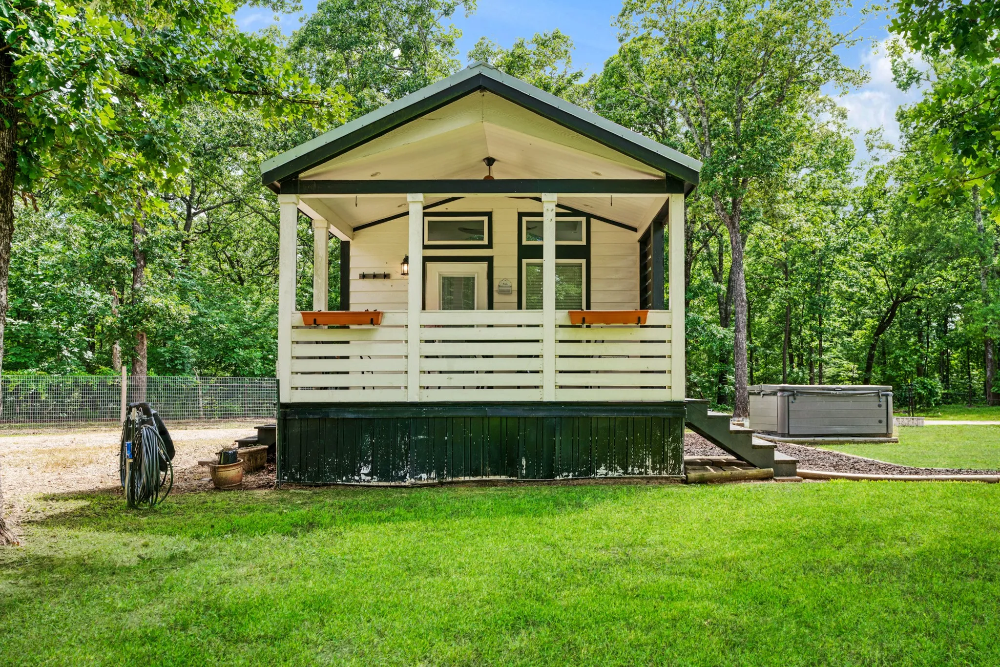 Single Family Residence For Sale in Red River (TX) County , 2361 CR 2131, Detroit, Texas 75436, 2 Bedroom, 3 Bathroom, Garage spaces, 1,649 Sqft, built in 2023, mls#21338402, Real Estate Agent in Detroit, Homes For Sale in Red River (TX) county, Homes For Sale in Detroit, Realtor in Detroit Texas, Real Estate Brokerage Independent Realty Texas, Luminita Cordes Realtor