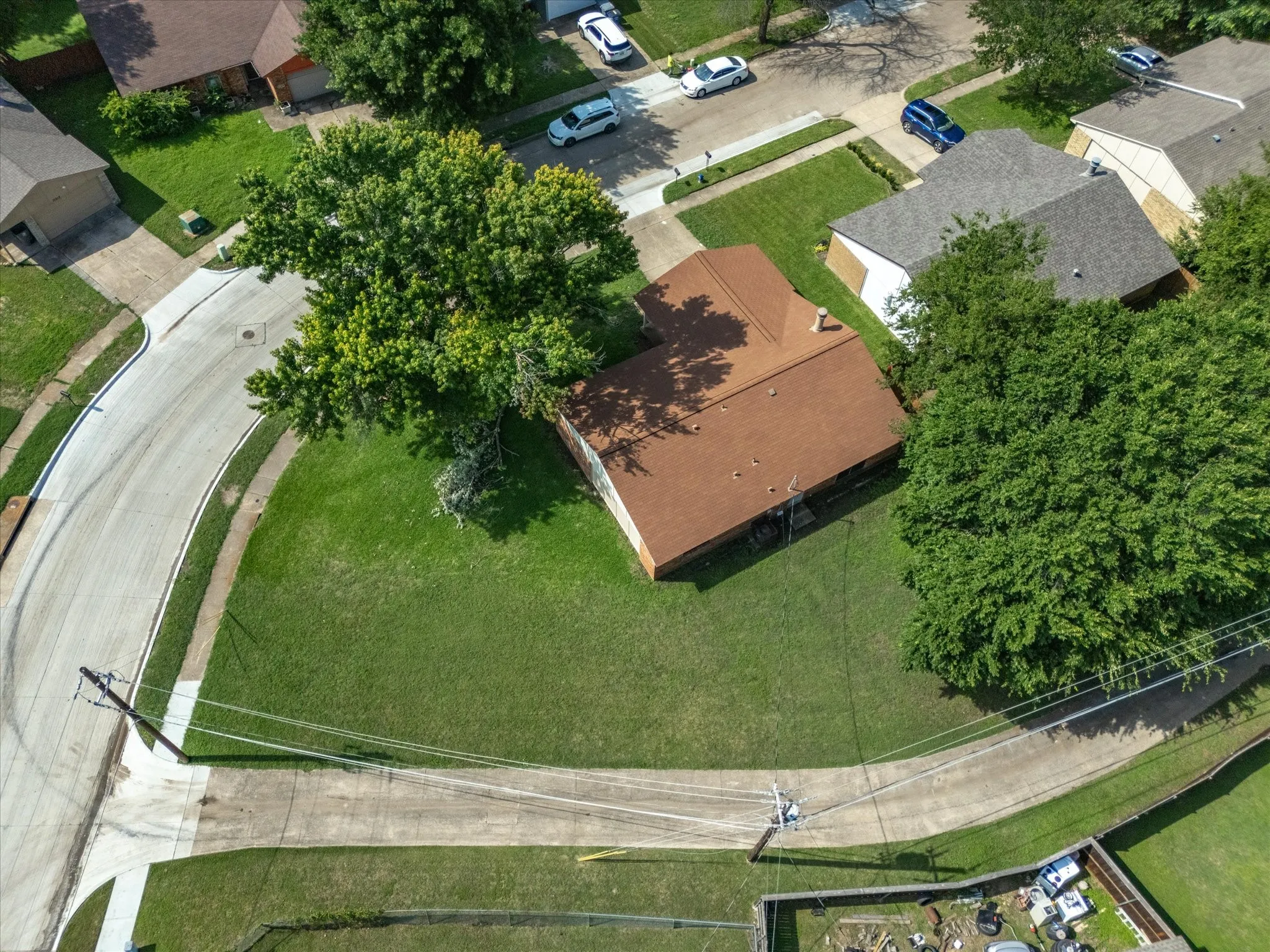 Single Family Residence For Rent in Dallas County , 10217 Ironwood Lane, Dallas, Texas 75249, 3 Bedroom, 2 Bathroom, 1 Garage spaces, 1,398 Sqft, built in 1979, mls#21343296, Real Estate Agent in Dallas, Homes For Rent in Dallas county, Homes For Rent in Dallas, Realtor in Dallas Texas, Real Estate Brokerage Independent Realty Texas, Luminita Cordes Realtor