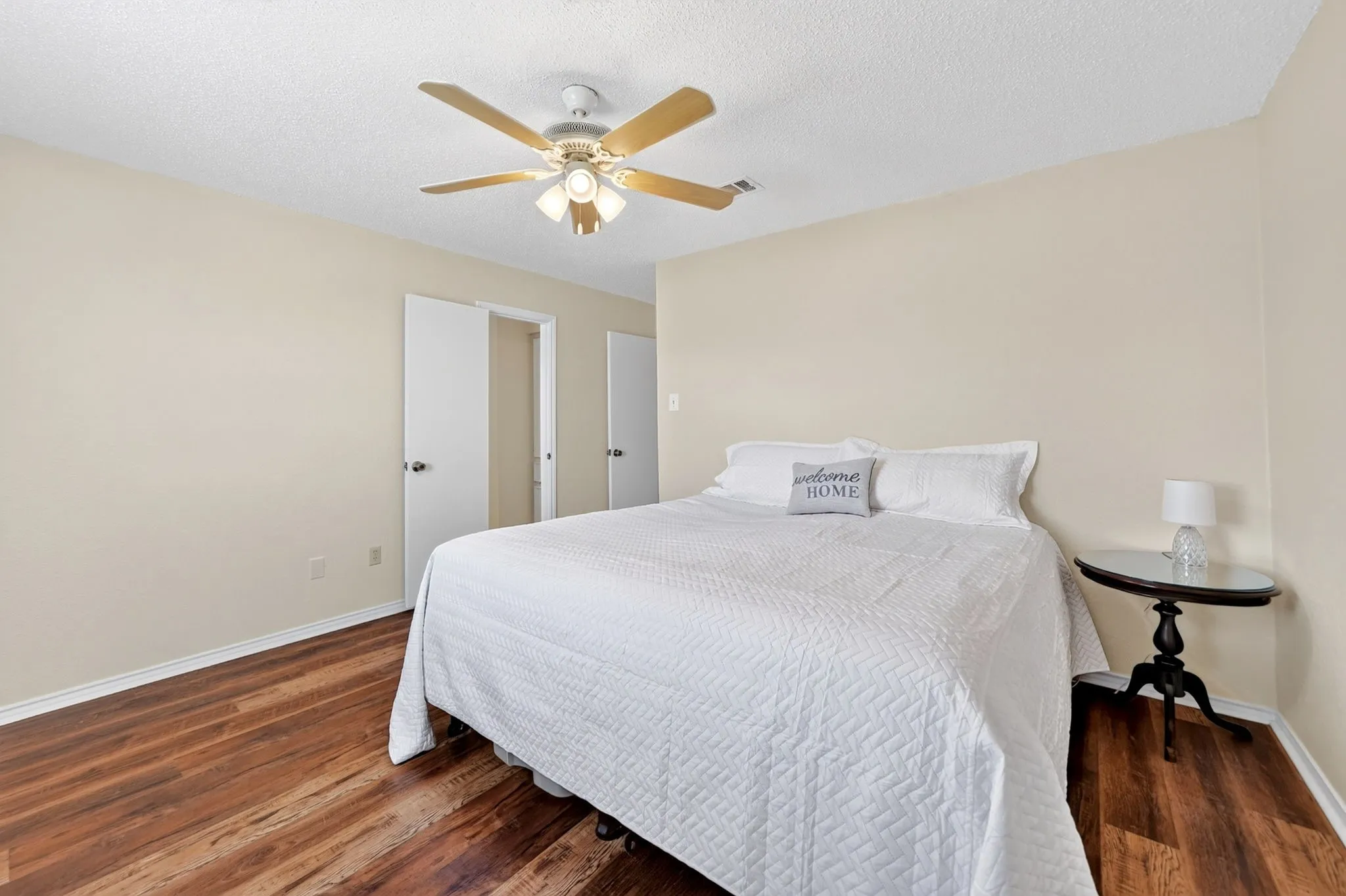 Single Family Residence For Sale in Hunt County , 7261 State Highway 50, Commerce, Texas 75428, 3 Bedroom, 2 Bathroom, 2 Garage spaces, 1,617 Sqft, built in 1989, mls#21343319, Real Estate Agent in Commerce, Homes For Sale in Hunt county, Homes For Sale in Commerce, Realtor in Commerce Texas, Real Estate Brokerage Independent Realty Texas, Luminita Cordes Realtor