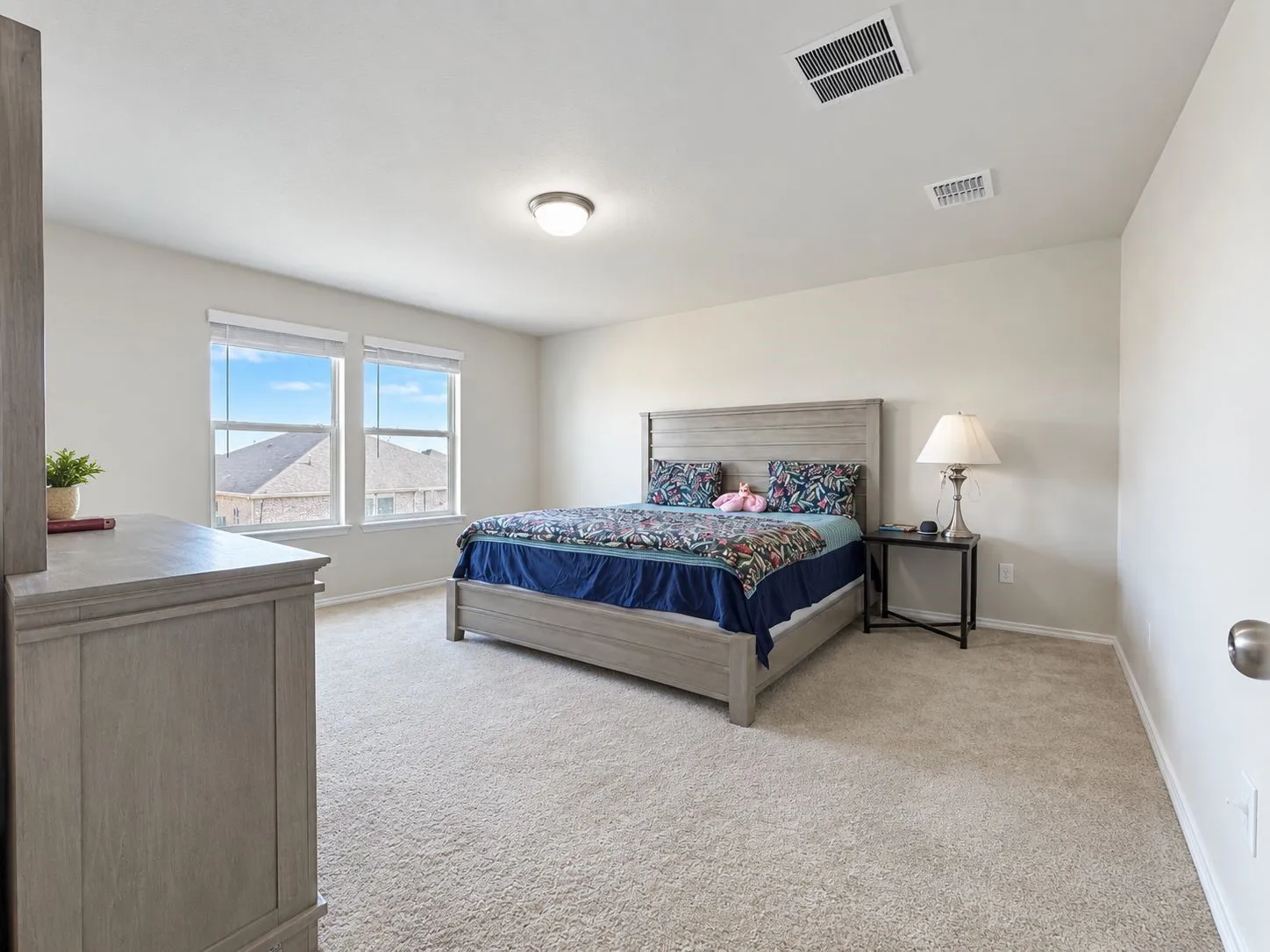 Single Family Residence For Rent in Collin County , 902 Feldspar Way, Princeton, Texas 75407, 4 Bedroom, 3 Bathroom, 2 Garage spaces, 2,358 Sqft, built in 2022, mls#21339565, Real Estate Agent in Princeton, Homes For Rent in Collin county, Homes For Rent in Princeton, Realtor in Princeton Texas, Real Estate Brokerage Independent Realty Texas, Luminita Cordes Realtor