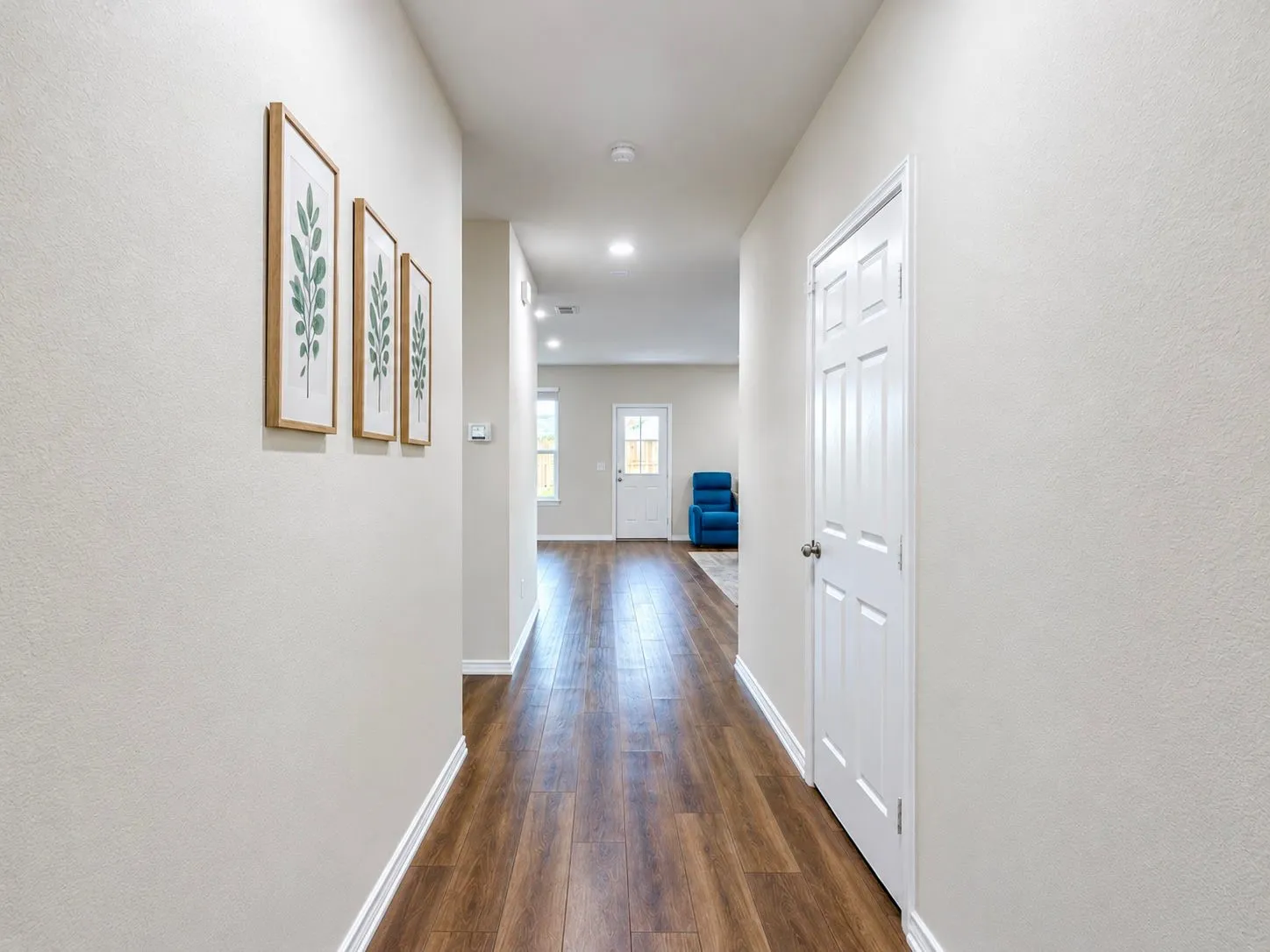 Single Family Residence For Rent in Collin County , 902 Feldspar Way, Princeton, Texas 75407, 4 Bedroom, 3 Bathroom, 2 Garage spaces, 2,358 Sqft, built in 2022, mls#21339565, Real Estate Agent in Princeton, Homes For Rent in Collin county, Homes For Rent in Princeton, Realtor in Princeton Texas, Real Estate Brokerage Independent Realty Texas, Luminita Cordes Realtor