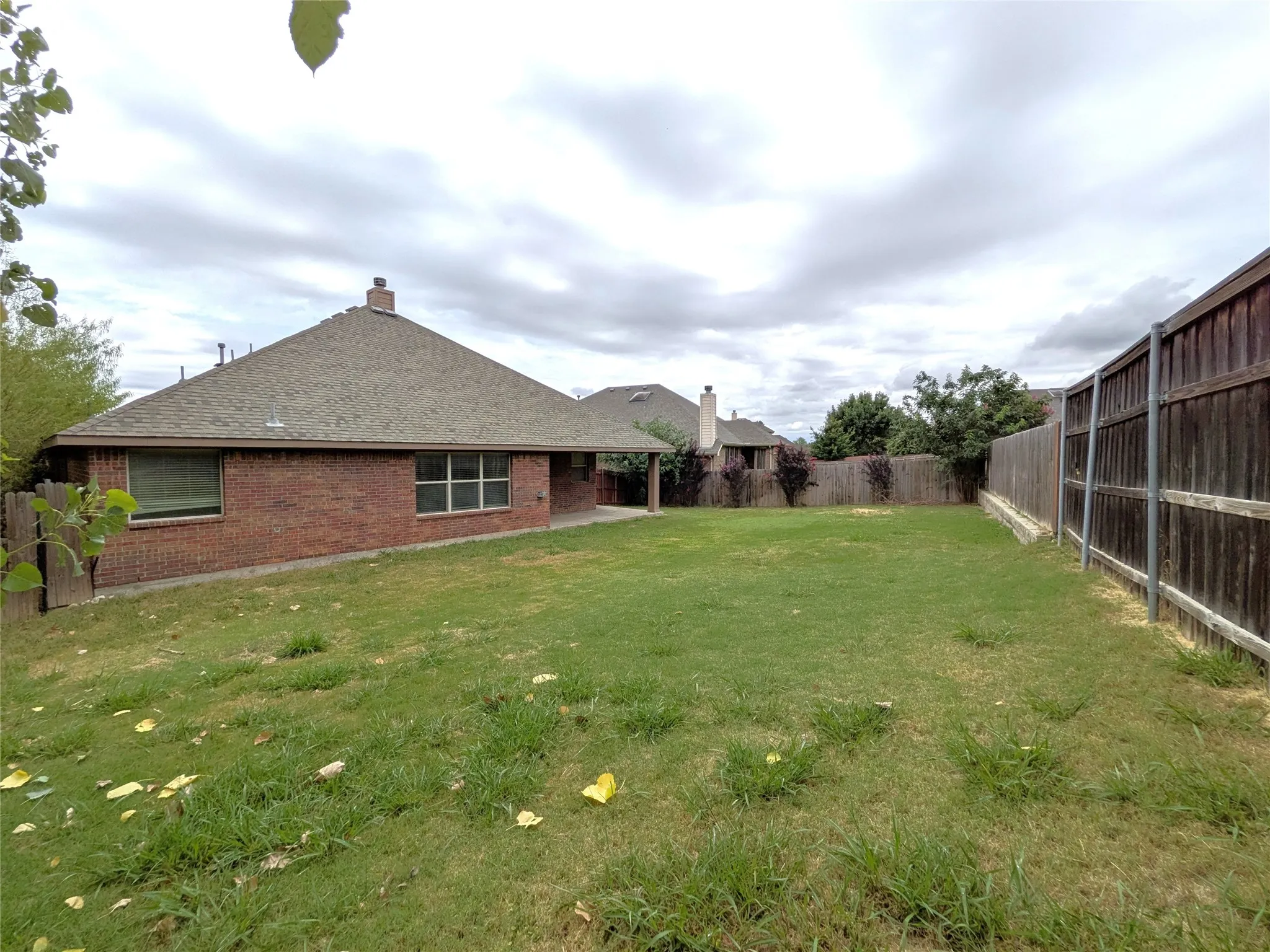 Single Family Residence For Rent in Tarrant County , 14013 Zippo Way, Fort Worth, Texas 76052, 3 Bedroom, 2 Bathroom, 2 Garage spaces, 2,093 Sqft, built in 2010, mls#21343334, Real Estate Agent in Fort Worth, Homes For Rent in Tarrant county, Homes For Rent in Fort Worth, Realtor in Fort Worth Texas, Real Estate Brokerage Independent Realty Texas, Luminita Cordes Realtor