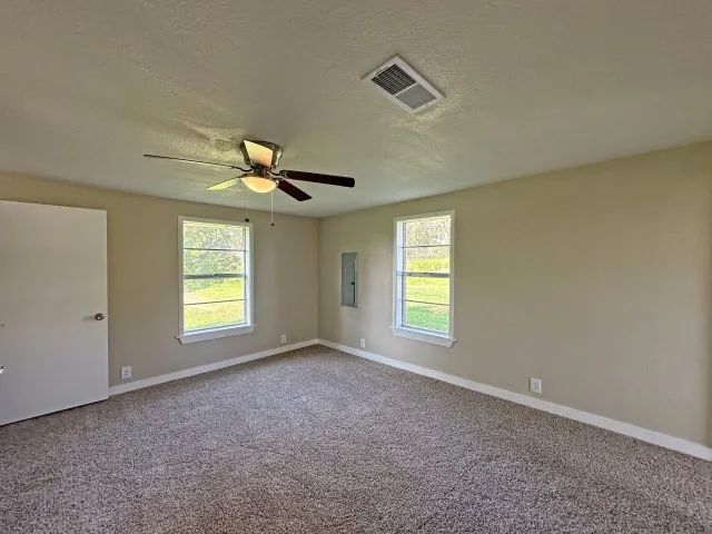 Single Family Residence For Sale in Cass County , 632 County Road 1243, Linden, Texas 75563, 2 Bedroom, 1 Bathroom, 2 Garage spaces, 1,467 Sqft, built in 1975, mls#21343331, Real Estate Agent in Linden, Homes For Sale in Cass county, Homes For Sale in Linden, Realtor in Linden Texas, Real Estate Brokerage Independent Realty Texas, Luminita Cordes Realtor