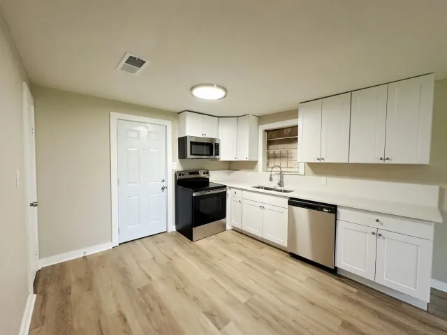 Single Family Residence For Sale in Cass County , 632 County Road 1243, Linden, Texas 75563, 2 Bedroom, 1 Bathroom, 2 Garage spaces, 1,467 Sqft, built in 1975, mls#21343331, Real Estate Agent in Linden, Homes For Sale in Cass county, Homes For Sale in Linden, Realtor in Linden Texas, Real Estate Brokerage Independent Realty Texas, Luminita Cordes Realtor