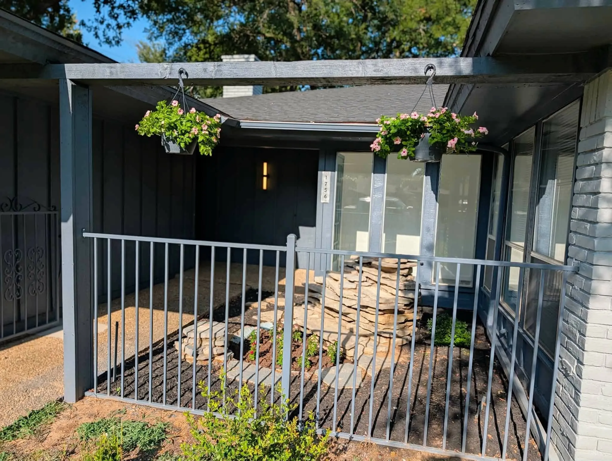Single Family Residence For Sale in Tarrant County , 1756 Cynthia Lane, Hurst, Texas 76054, 3 Bedroom, 2 Bathroom, 2 Garage spaces, 1,879 Sqft, built in 1967, mls#21343336, Real Estate Agent in Hurst, Homes For Sale in Tarrant county, Homes For Sale in Hurst, Realtor in Hurst Texas, Real Estate Brokerage Independent Realty Texas, Luminita Cordes Realtor