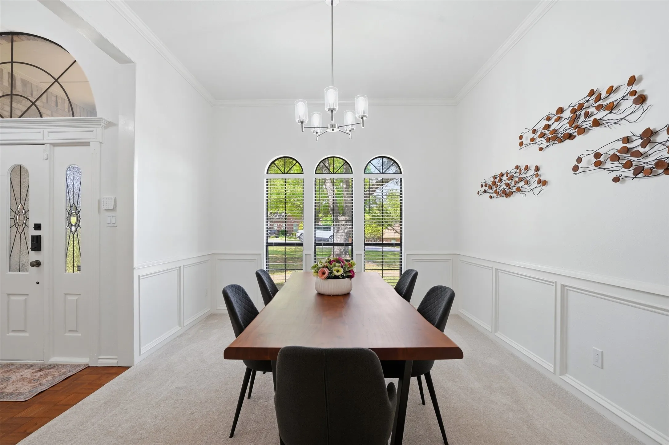 Single Family Residence For Sale in Tarrant County , 1363 Cross Timber Drive, Southlake, Texas 76092, 4 Bedroom, 3 Bathroom, 3 Garage spaces, 3,230 Sqft, built in 1986, mls#21343140, Real Estate Agent in Southlake, Homes For Sale in Tarrant county, Homes For Sale in Southlake, Realtor in Southlake Texas, Real Estate Brokerage Independent Realty Texas, Luminita Cordes Realtor
