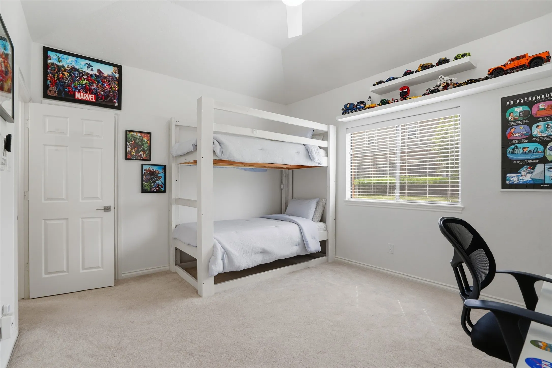 Single Family Residence For Sale in Tarrant County , 1363 Cross Timber Drive, Southlake, Texas 76092, 4 Bedroom, 3 Bathroom, 3 Garage spaces, 3,230 Sqft, built in 1986, mls#21343140, Real Estate Agent in Southlake, Homes For Sale in Tarrant county, Homes For Sale in Southlake, Realtor in Southlake Texas, Real Estate Brokerage Independent Realty Texas, Luminita Cordes Realtor