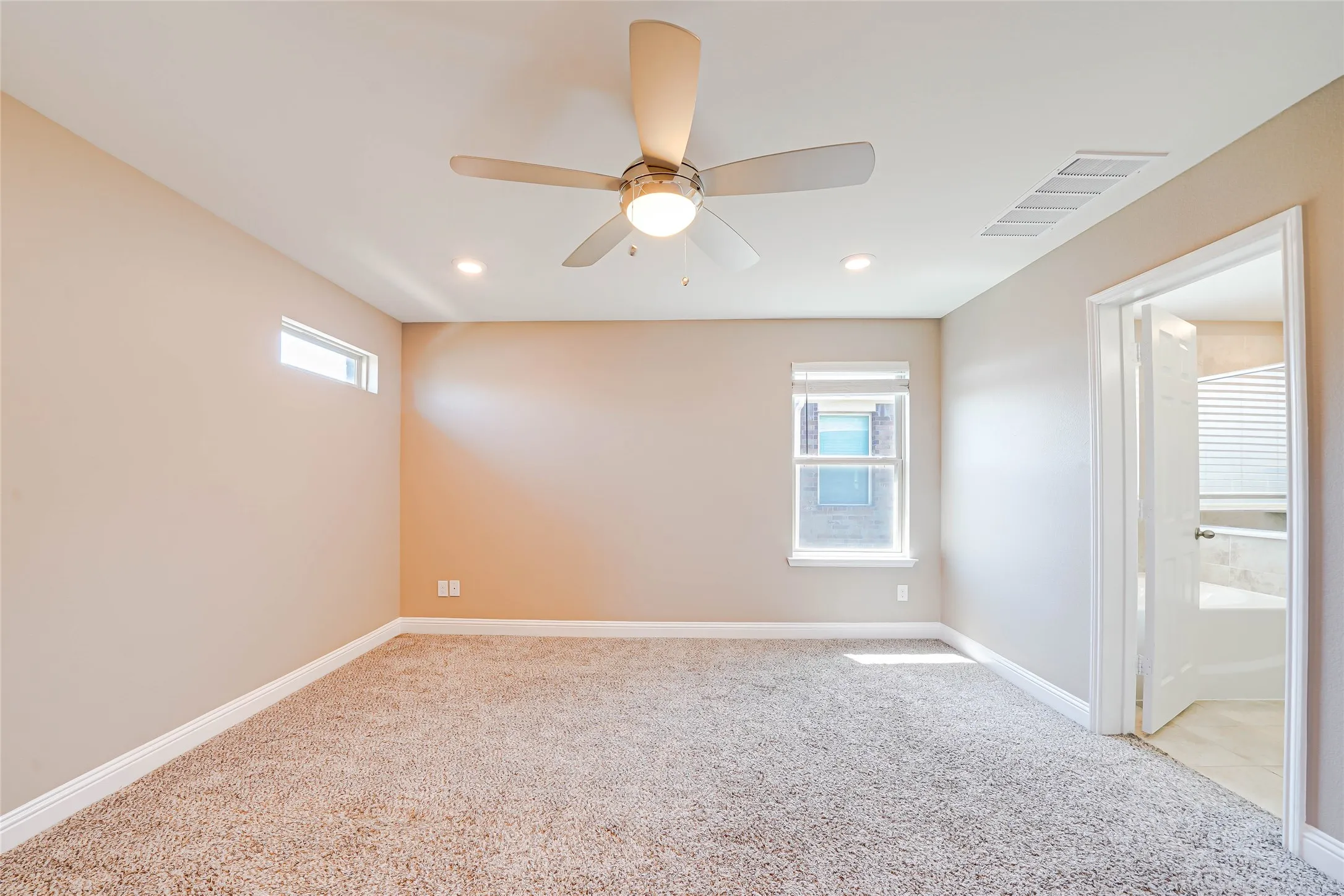 Single Family Residence For Rent in Collin County , 410 Club House Drive, Allen, Texas 75002, 4 Bedroom, 3 Bathroom, 2 Garage spaces, 2,584 Sqft, built in 2018, mls#21341943, Real Estate Agent in Allen, Homes For Rent in Collin county, Homes For Rent in Allen, Realtor in Allen Texas, Real Estate Brokerage Independent Realty Texas, Luminita Cordes Realtor