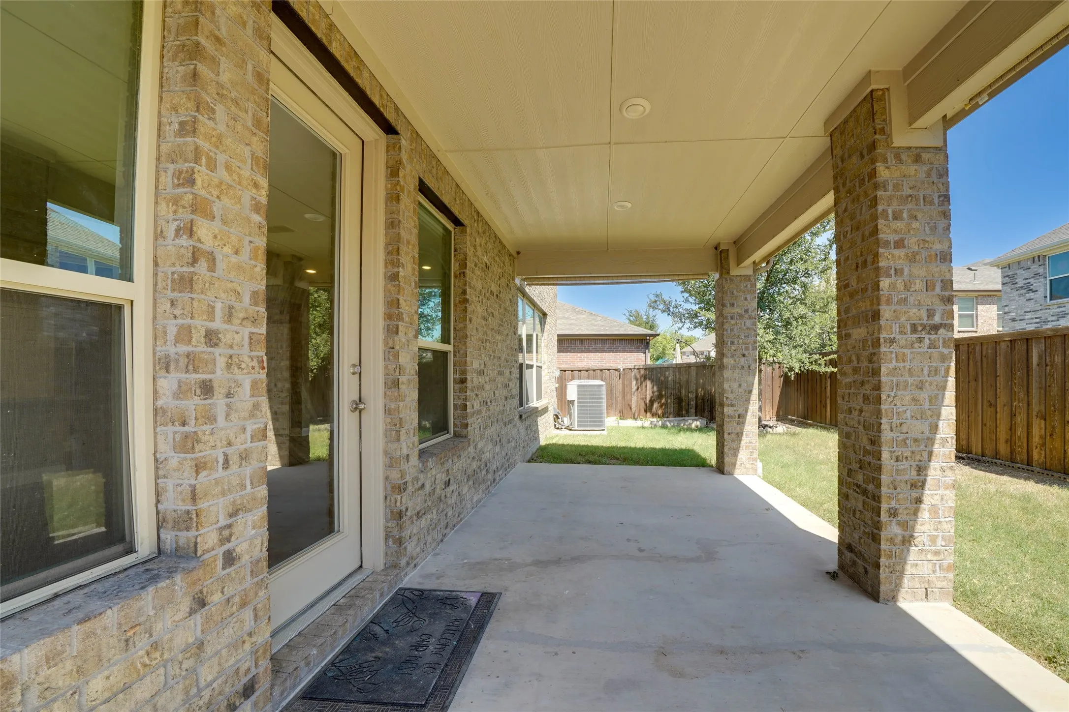 Single Family Residence For Rent in Collin County , 410 Club House Drive, Allen, Texas 75002, 4 Bedroom, 3 Bathroom, 2 Garage spaces, 2,584 Sqft, built in 2018, mls#21341943, Real Estate Agent in Allen, Homes For Rent in Collin county, Homes For Rent in Allen, Realtor in Allen Texas, Real Estate Brokerage Independent Realty Texas, Luminita Cordes Realtor
