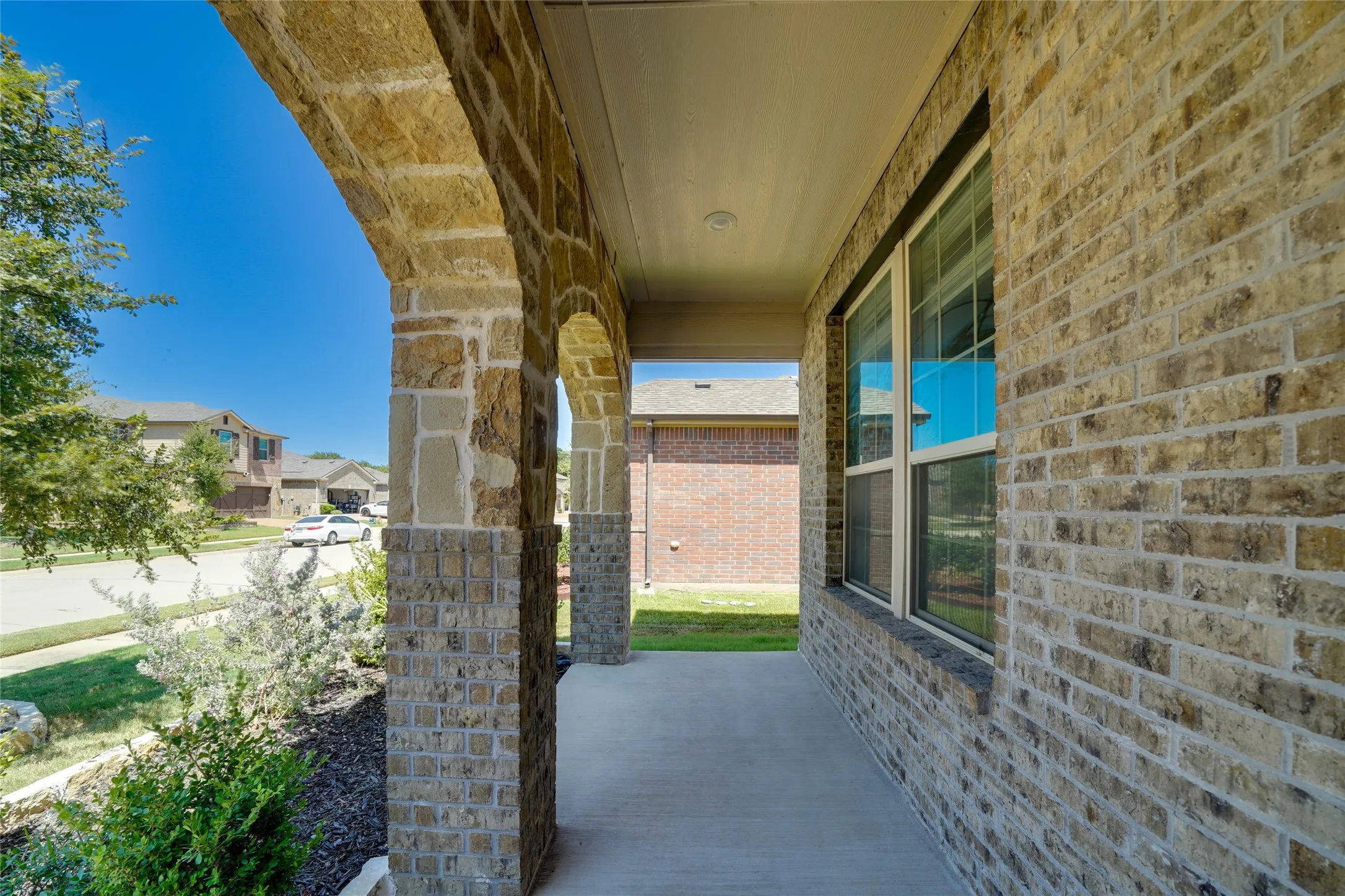 Single Family Residence For Rent in Collin County , 410 Club House Drive, Allen, Texas 75002, 4 Bedroom, 3 Bathroom, 2 Garage spaces, 2,584 Sqft, built in 2018, mls#21341943, Real Estate Agent in Allen, Homes For Rent in Collin county, Homes For Rent in Allen, Realtor in Allen Texas, Real Estate Brokerage Independent Realty Texas, Luminita Cordes Realtor