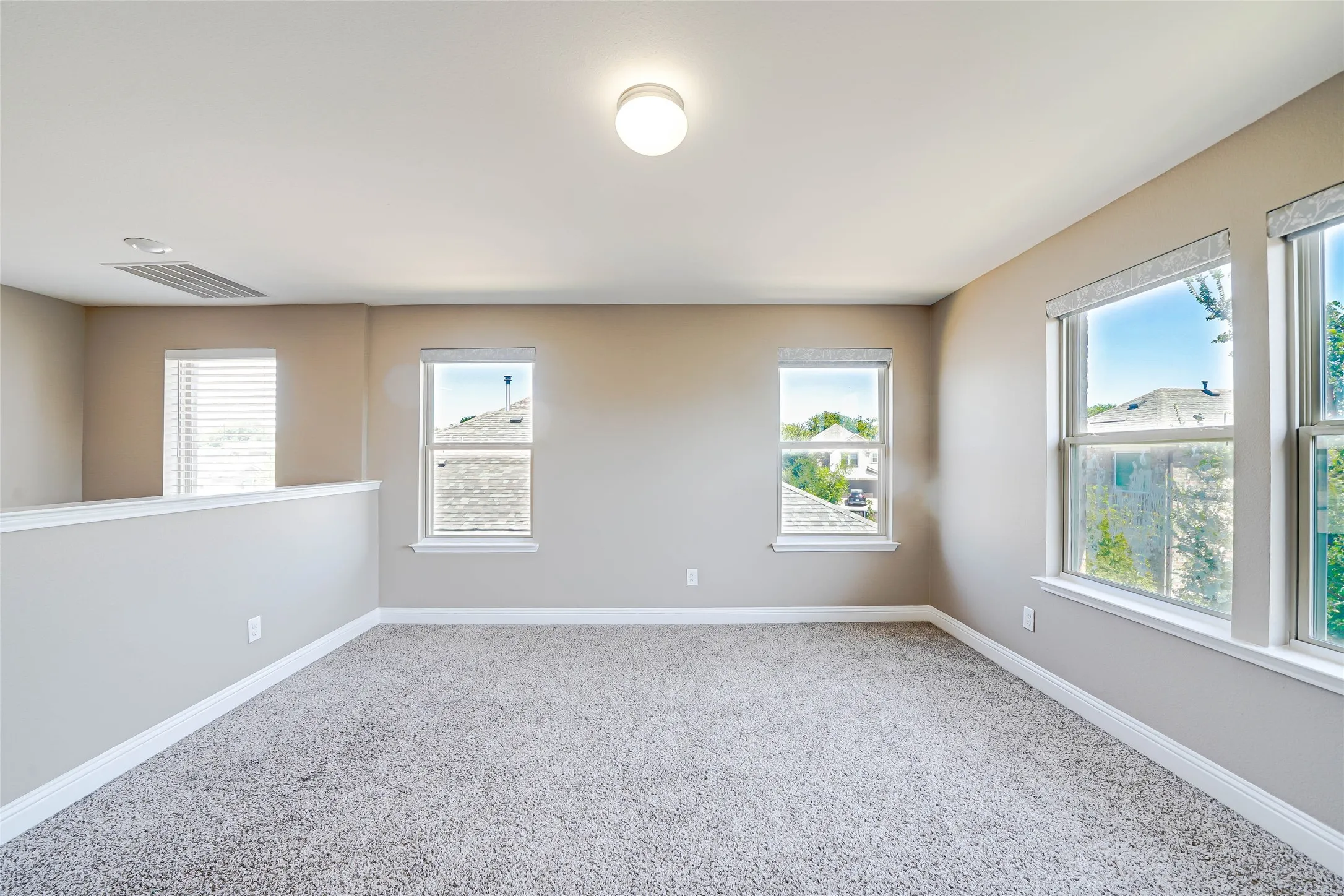 Single Family Residence For Rent in Collin County , 410 Club House Drive, Allen, Texas 75002, 4 Bedroom, 3 Bathroom, 2 Garage spaces, 2,584 Sqft, built in 2018, mls#21341943, Real Estate Agent in Allen, Homes For Rent in Collin county, Homes For Rent in Allen, Realtor in Allen Texas, Real Estate Brokerage Independent Realty Texas, Luminita Cordes Realtor