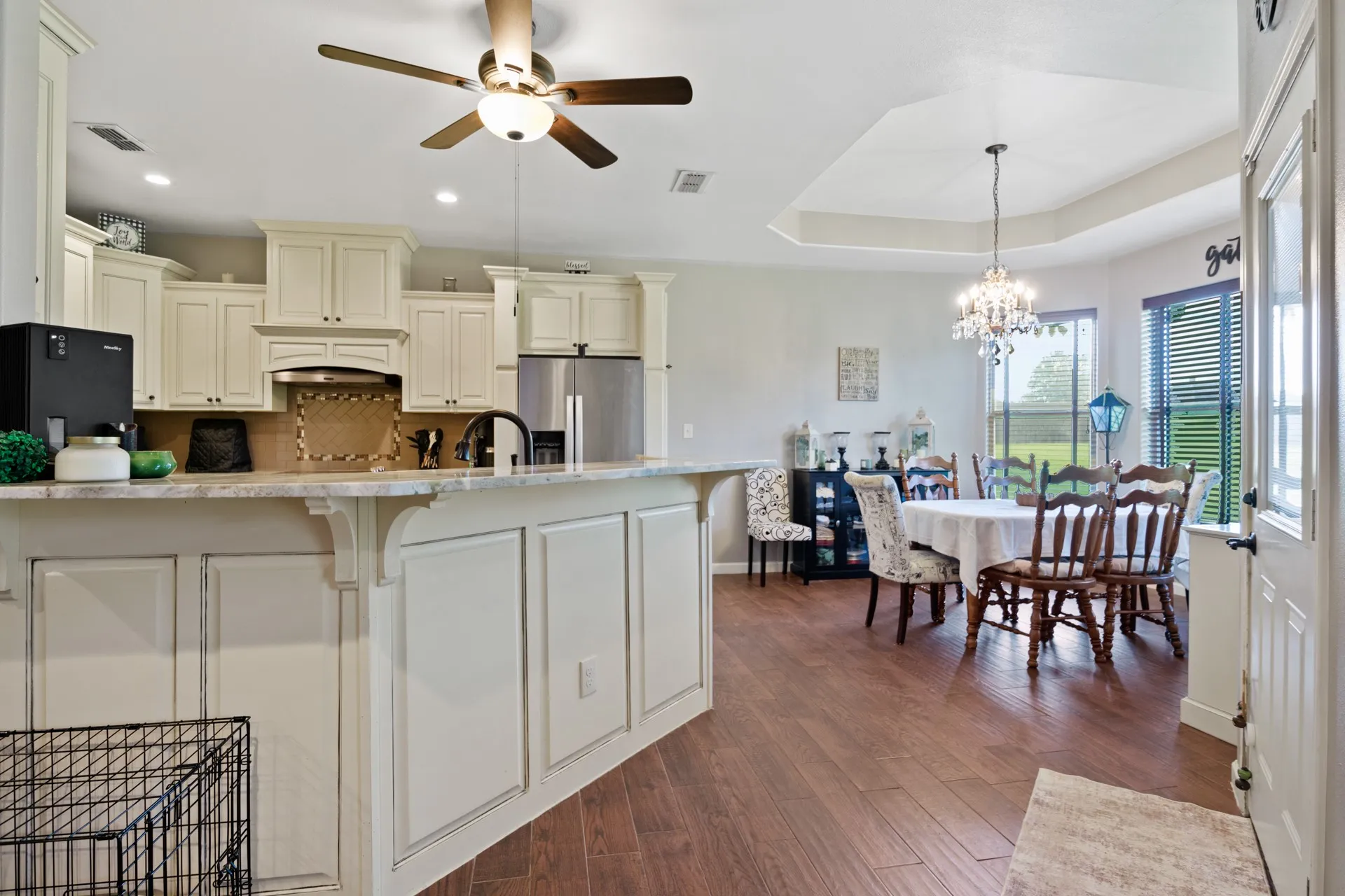 Single Family Residence For Sale in Titus County , 31 County Road 4742, Mt Pleasant, Texas 75455, 4 Bedroom, 2 Bathroom, 1 Garage spaces, 2,376 Sqft, built in 2017, mls#21343322, Real Estate Agent in Mt Pleasant, Homes For Sale in Titus county, Homes For Sale in Mt Pleasant, Realtor in Mt Pleasant Texas, Real Estate Brokerage Independent Realty Texas, Luminita Cordes Realtor