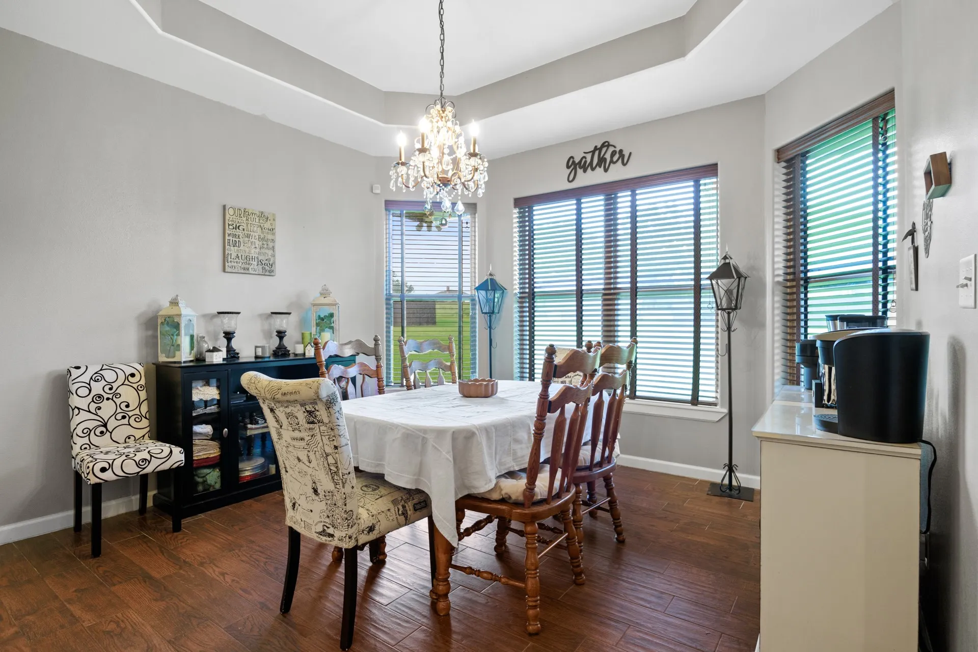Single Family Residence For Sale in Titus County , 31 County Road 4742, Mt Pleasant, Texas 75455, 4 Bedroom, 2 Bathroom, 1 Garage spaces, 2,376 Sqft, built in 2017, mls#21343322, Real Estate Agent in Mt Pleasant, Homes For Sale in Titus county, Homes For Sale in Mt Pleasant, Realtor in Mt Pleasant Texas, Real Estate Brokerage Independent Realty Texas, Luminita Cordes Realtor