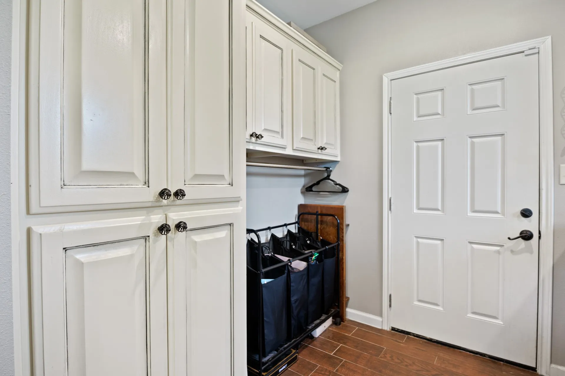 Single Family Residence For Sale in Titus County , 31 County Road 4742, Mt Pleasant, Texas 75455, 4 Bedroom, 2 Bathroom, 1 Garage spaces, 2,376 Sqft, built in 2017, mls#21343322, Real Estate Agent in Mt Pleasant, Homes For Sale in Titus county, Homes For Sale in Mt Pleasant, Realtor in Mt Pleasant Texas, Real Estate Brokerage Independent Realty Texas, Luminita Cordes Realtor