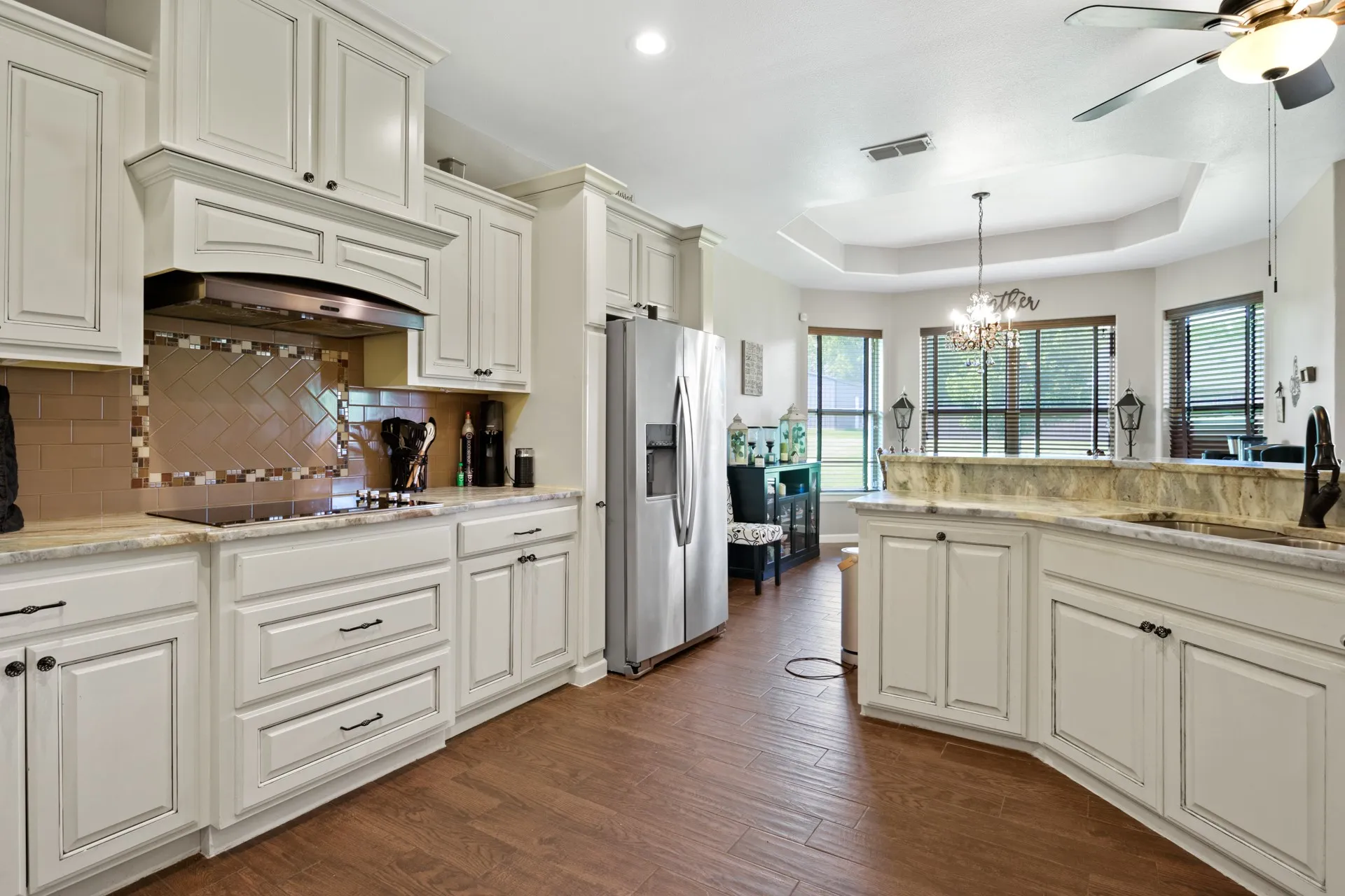 Single Family Residence For Sale in Titus County , 31 County Road 4742, Mt Pleasant, Texas 75455, 4 Bedroom, 2 Bathroom, 1 Garage spaces, 2,376 Sqft, built in 2017, mls#21343322, Real Estate Agent in Mt Pleasant, Homes For Sale in Titus county, Homes For Sale in Mt Pleasant, Realtor in Mt Pleasant Texas, Real Estate Brokerage Independent Realty Texas, Luminita Cordes Realtor