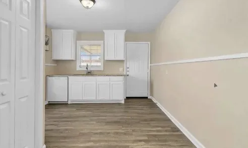Single Family Residence For Sale in Johnson County , 122 Ramsey Avenue, Cleburne, Texas 76031, 4 Bedroom, 2 Bathroom, Garage spaces, 1,760 Sqft, built in 1953, mls#21334411, Real Estate Agent in Cleburne, Homes For Sale in Johnson county, Homes For Sale in Cleburne, Realtor in Cleburne Texas, Real Estate Brokerage Independent Realty Texas, Luminita Cordes Realtor