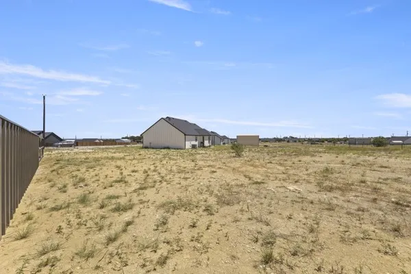 Single Family Residence For Sale in Parker County , 6043 Piper Anne Street, Azle, Texas 76020, 3 Bedroom, 2 Bathroom, Garage spaces, 1,400 Sqft, built in 2025, mls#21343170, Real Estate Agent in Azle, Homes For Sale in Parker county, Homes For Sale in Azle, Realtor in Azle Texas, Real Estate Brokerage Independent Realty Texas, Luminita Cordes Realtor