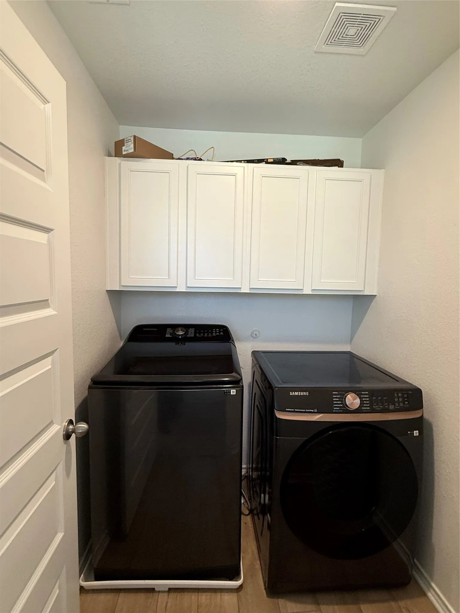 Townhouse For Rent in Dallas County , 3000 Paint Drive 49, Mesquite, Texas 75150, 3 Bedroom, 3 Bathroom, 2 Garage spaces, 1,772 Sqft, built in 2024, mls#21341920, Real Estate Agent in Mesquite, Homes For Rent in Dallas county, Homes For Rent in Mesquite, Realtor in Mesquite Texas, Real Estate Brokerage Independent Realty Texas, Luminita Cordes Realtor