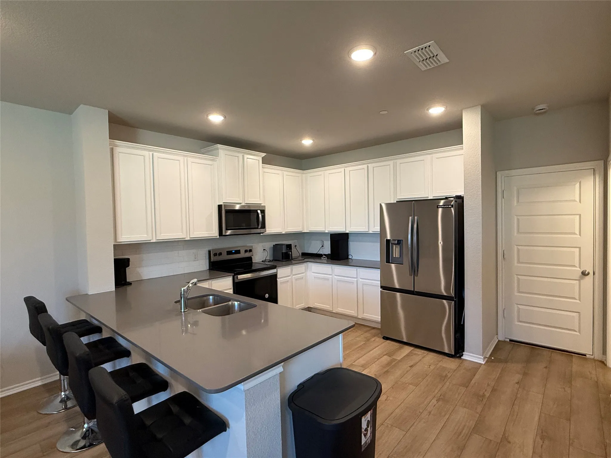Townhouse For Rent in Dallas County , 3000 Paint Drive 49, Mesquite, Texas 75150, 3 Bedroom, 3 Bathroom, 2 Garage spaces, 1,772 Sqft, built in 2024, mls#21341920, Real Estate Agent in Mesquite, Homes For Rent in Dallas county, Homes For Rent in Mesquite, Realtor in Mesquite Texas, Real Estate Brokerage Independent Realty Texas, Luminita Cordes Realtor