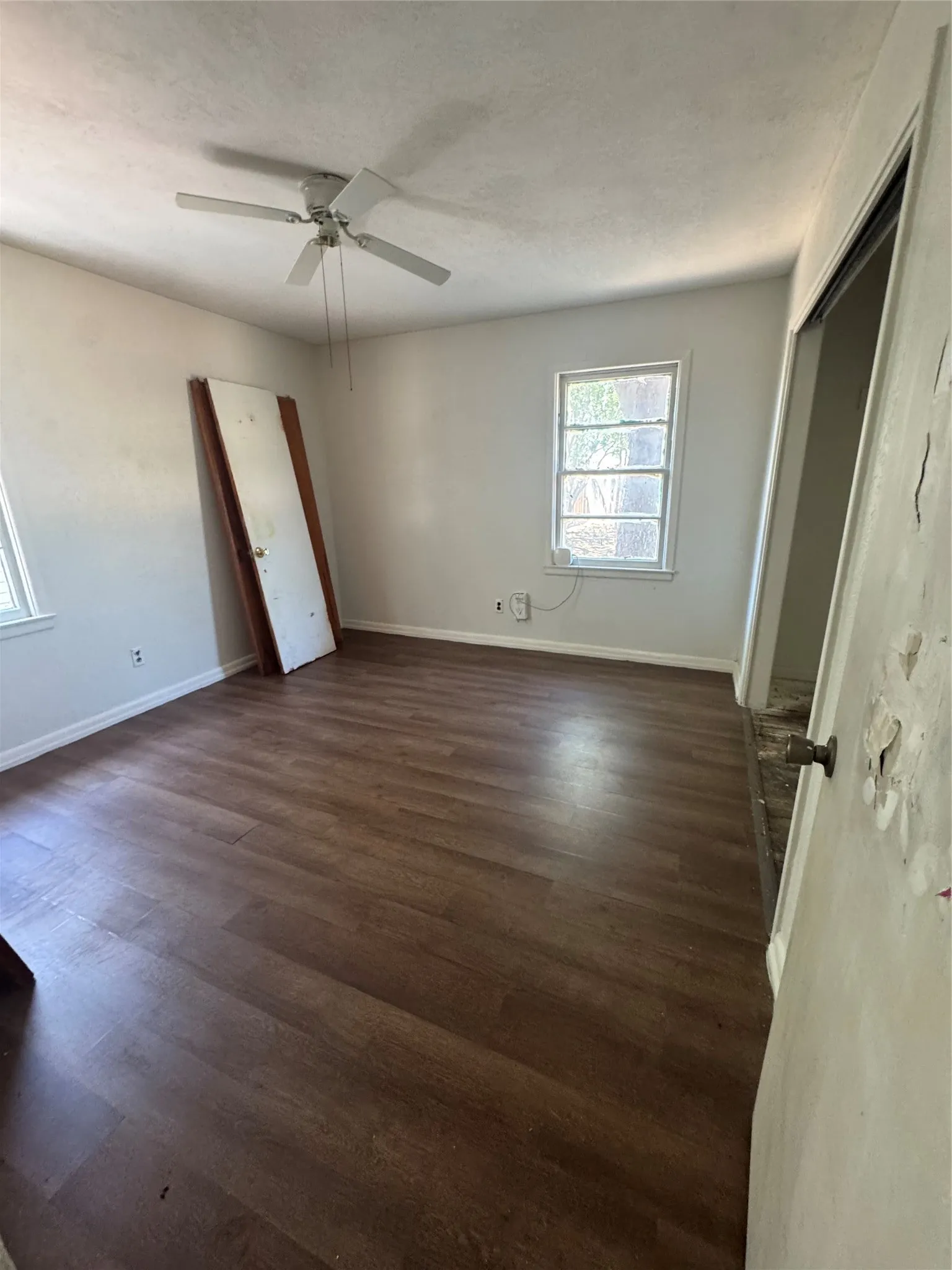 Single Family Residence For Sale in Taylor County , 802 Westmoreland Street, Abilene, Texas 79603, 3 Bedroom, 1 Bathroom, Garage spaces, 1,250 Sqft, built in 1955, mls#21340163, Real Estate Agent in Abilene, Homes For Sale in Taylor county, Homes For Sale in Abilene, Realtor in Abilene Texas, Real Estate Brokerage Independent Realty Texas, Luminita Cordes Realtor