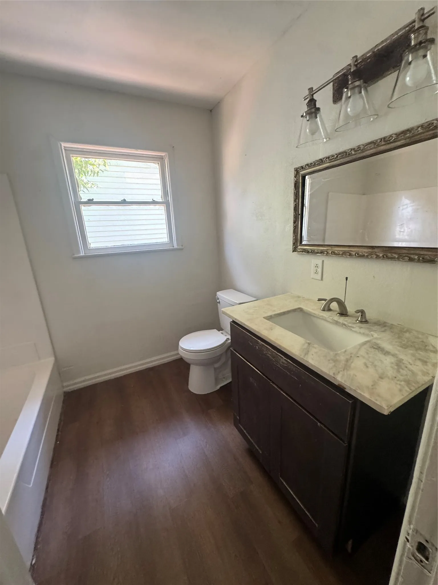 Single Family Residence For Sale in Taylor County , 802 Westmoreland Street, Abilene, Texas 79603, 3 Bedroom, 1 Bathroom, Garage spaces, 1,250 Sqft, built in 1955, mls#21340163, Real Estate Agent in Abilene, Homes For Sale in Taylor county, Homes For Sale in Abilene, Realtor in Abilene Texas, Real Estate Brokerage Independent Realty Texas, Luminita Cordes Realtor