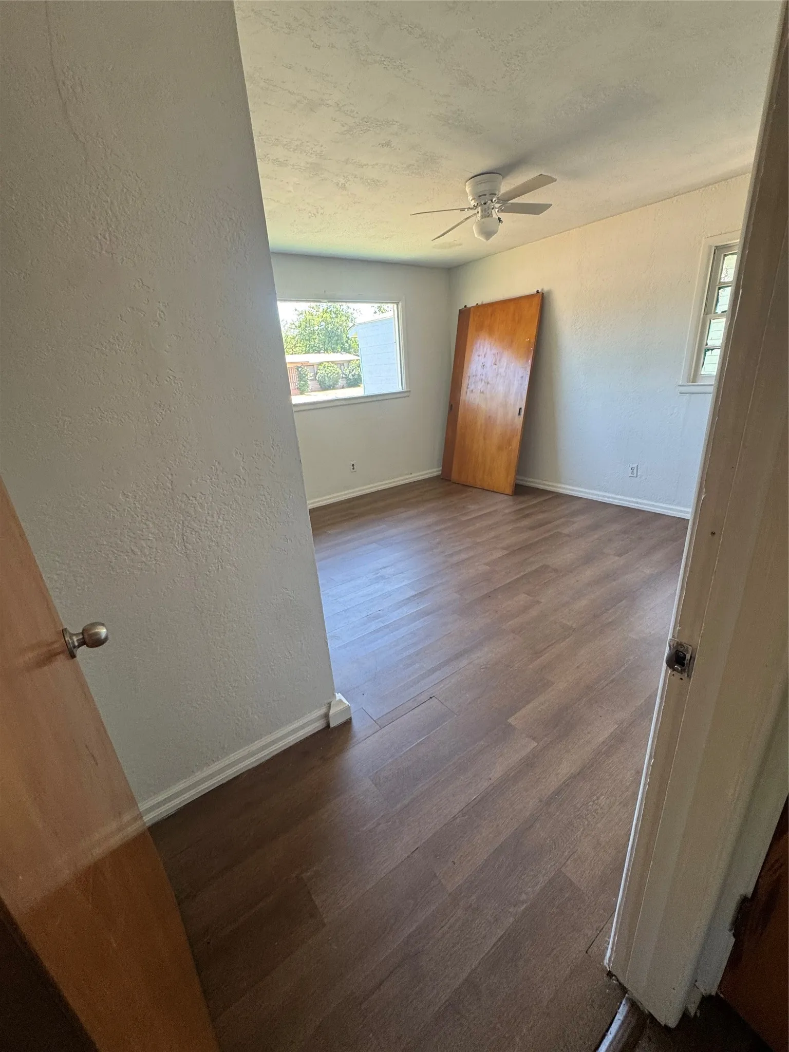 Single Family Residence For Sale in Taylor County , 802 Westmoreland Street, Abilene, Texas 79603, 3 Bedroom, 1 Bathroom, Garage spaces, 1,250 Sqft, built in 1955, mls#21340163, Real Estate Agent in Abilene, Homes For Sale in Taylor county, Homes For Sale in Abilene, Realtor in Abilene Texas, Real Estate Brokerage Independent Realty Texas, Luminita Cordes Realtor