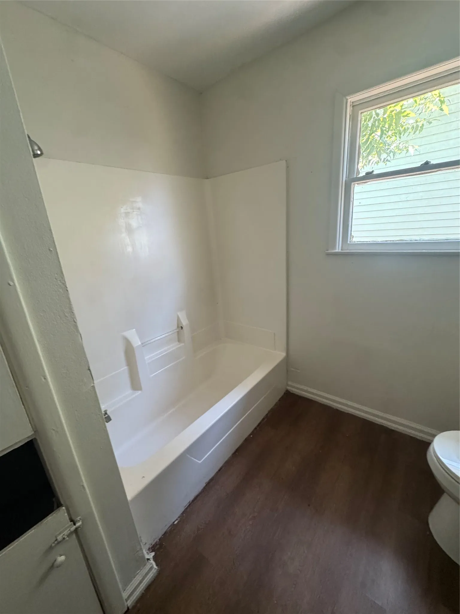 Single Family Residence For Sale in Taylor County , 802 Westmoreland Street, Abilene, Texas 79603, 3 Bedroom, 1 Bathroom, Garage spaces, 1,250 Sqft, built in 1955, mls#21340163, Real Estate Agent in Abilene, Homes For Sale in Taylor county, Homes For Sale in Abilene, Realtor in Abilene Texas, Real Estate Brokerage Independent Realty Texas, Luminita Cordes Realtor